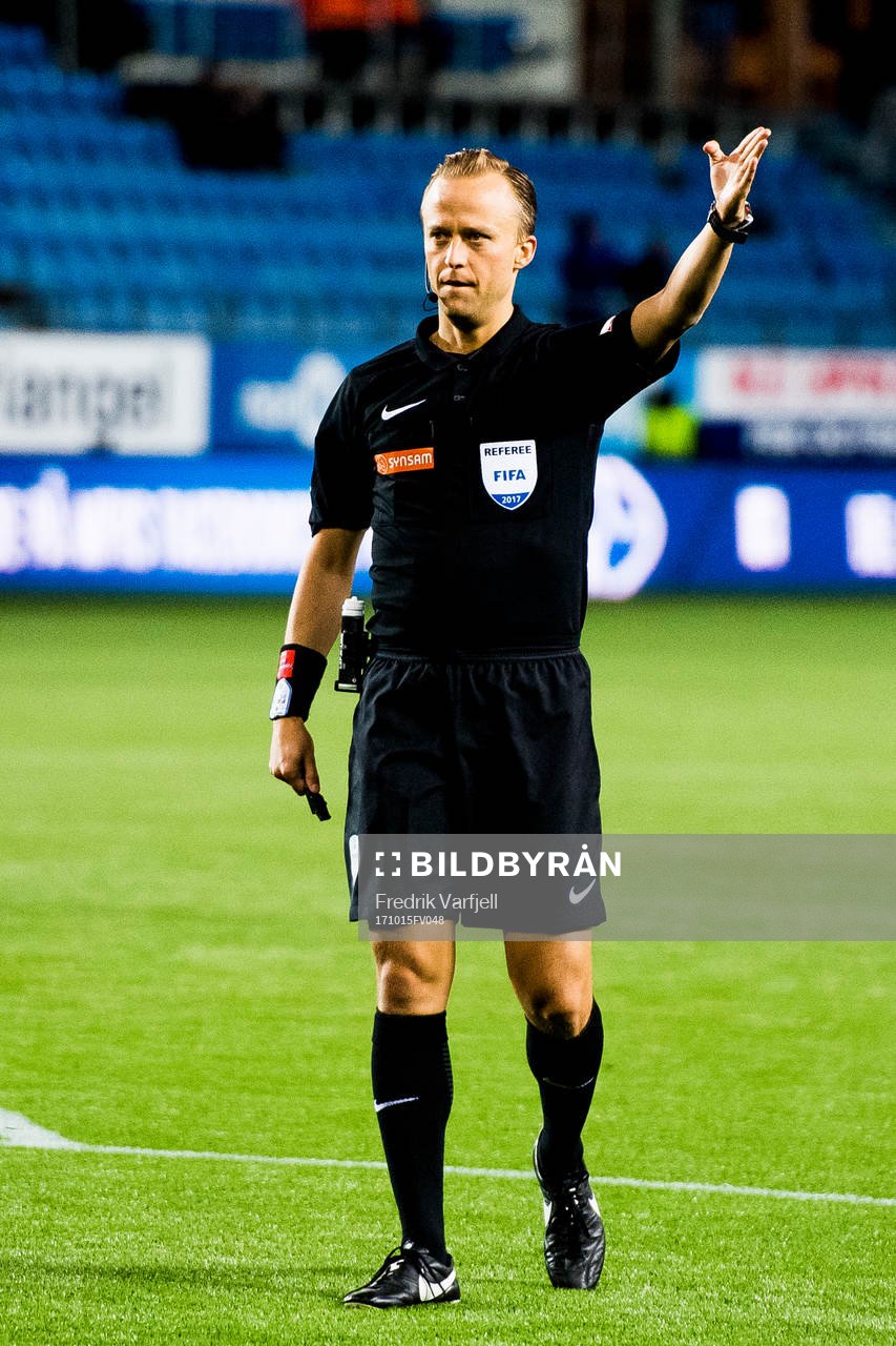 Ola Hobber Nilsen, referee