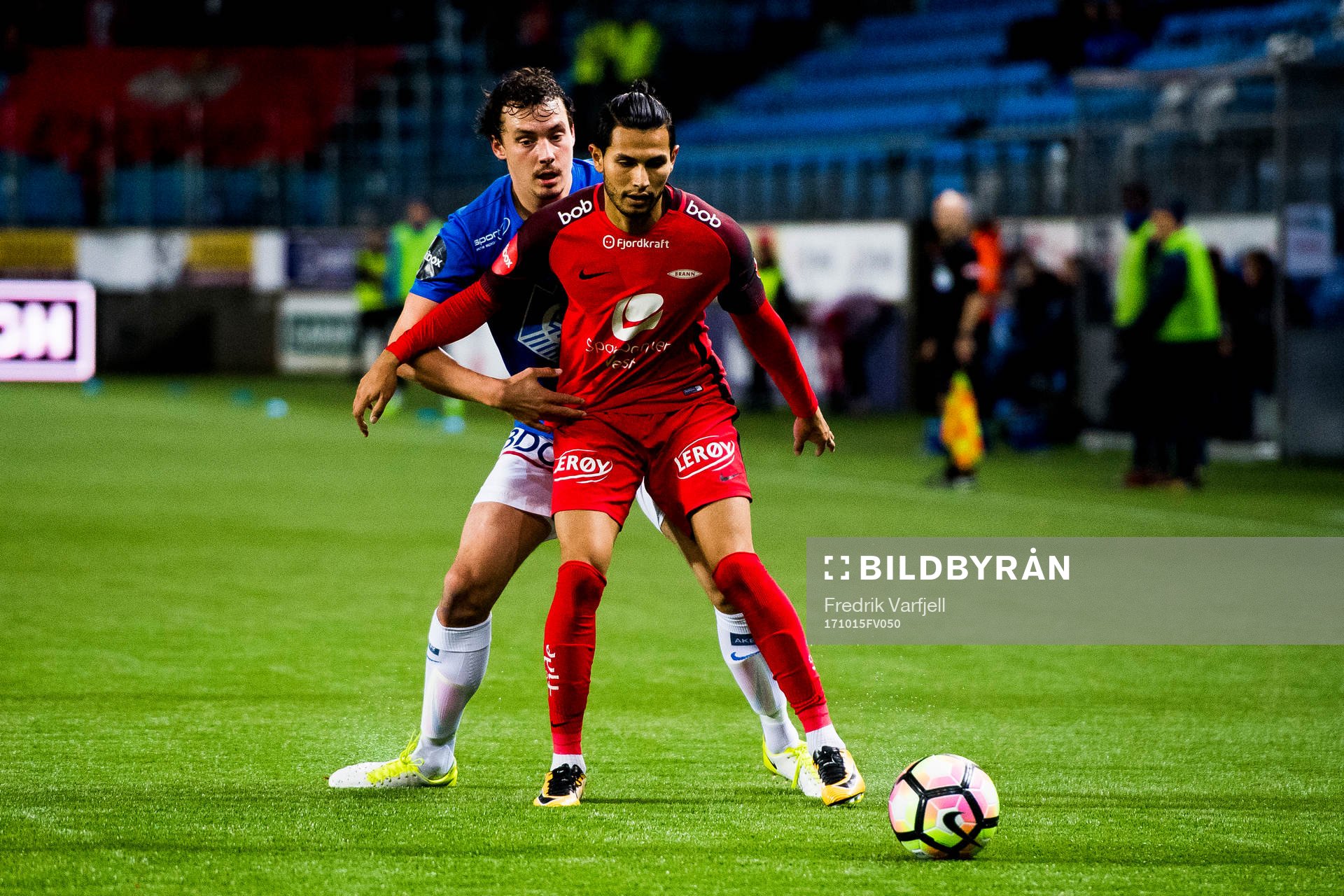 Vegard Forren of Molde and Deyver Vega of Brann
