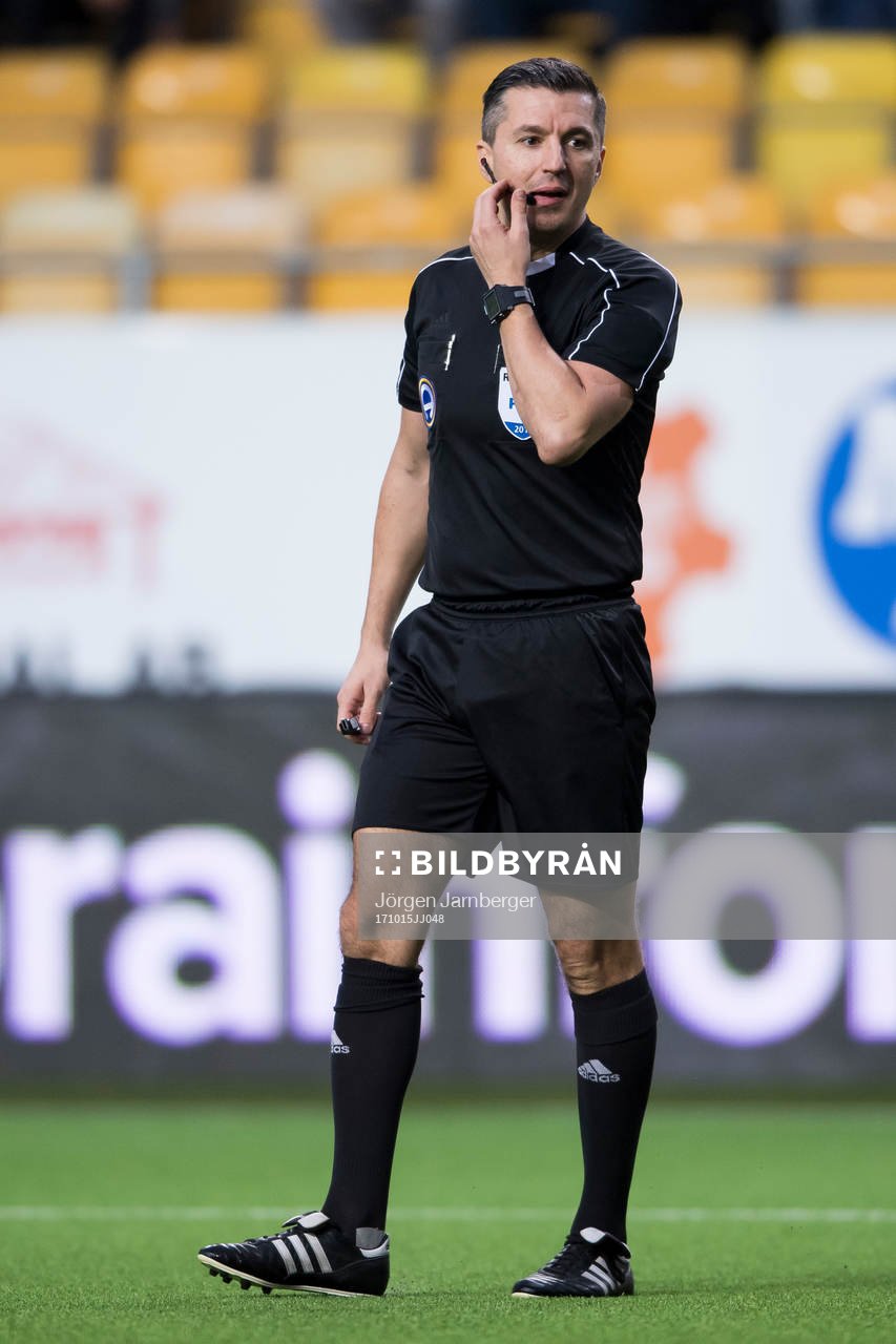 Domaren Bojan Pandzic