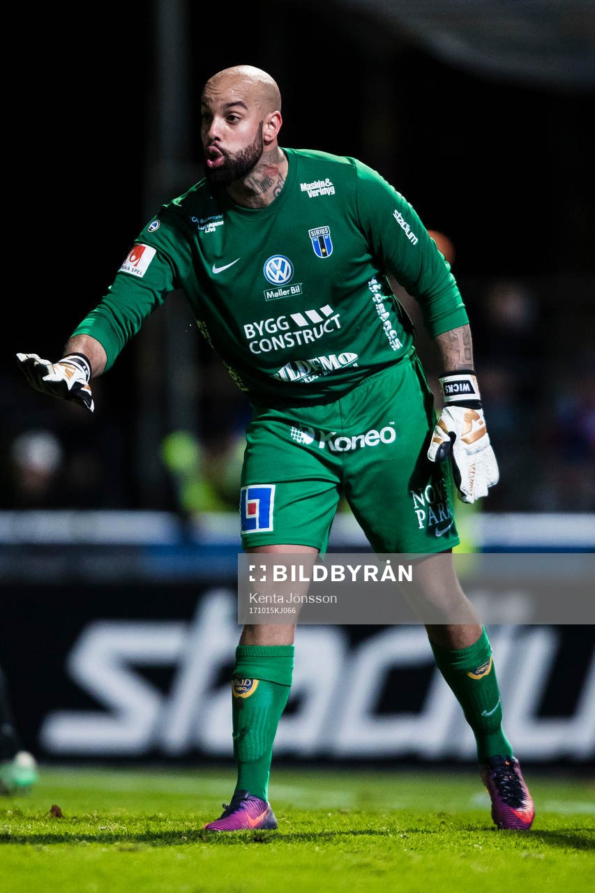 Sirius målvakt Joshua Wicks