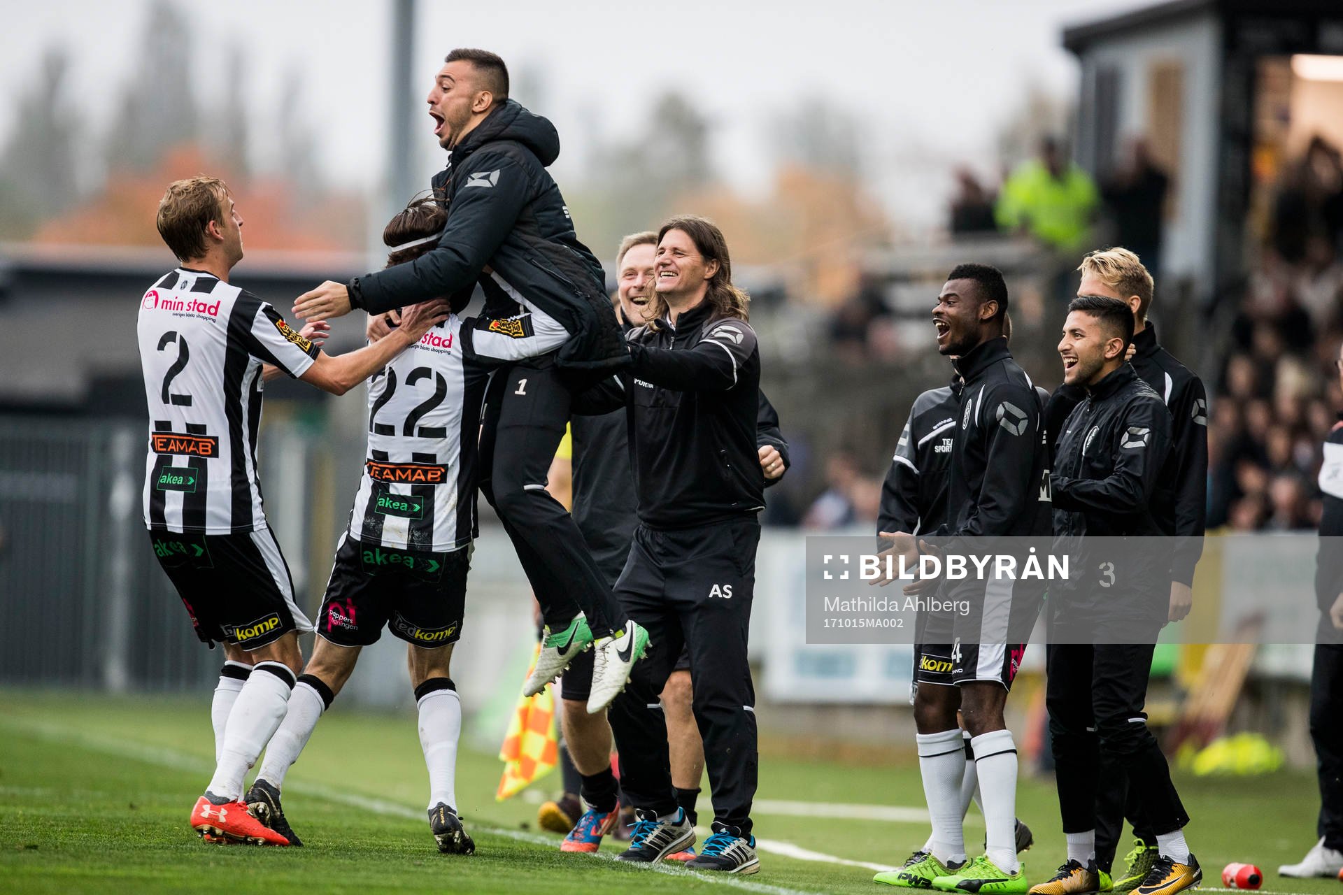 Landskronas spelare jublar