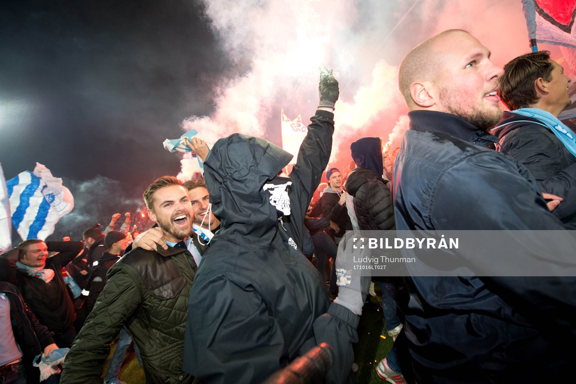 Malmö FFs supportrar jublar