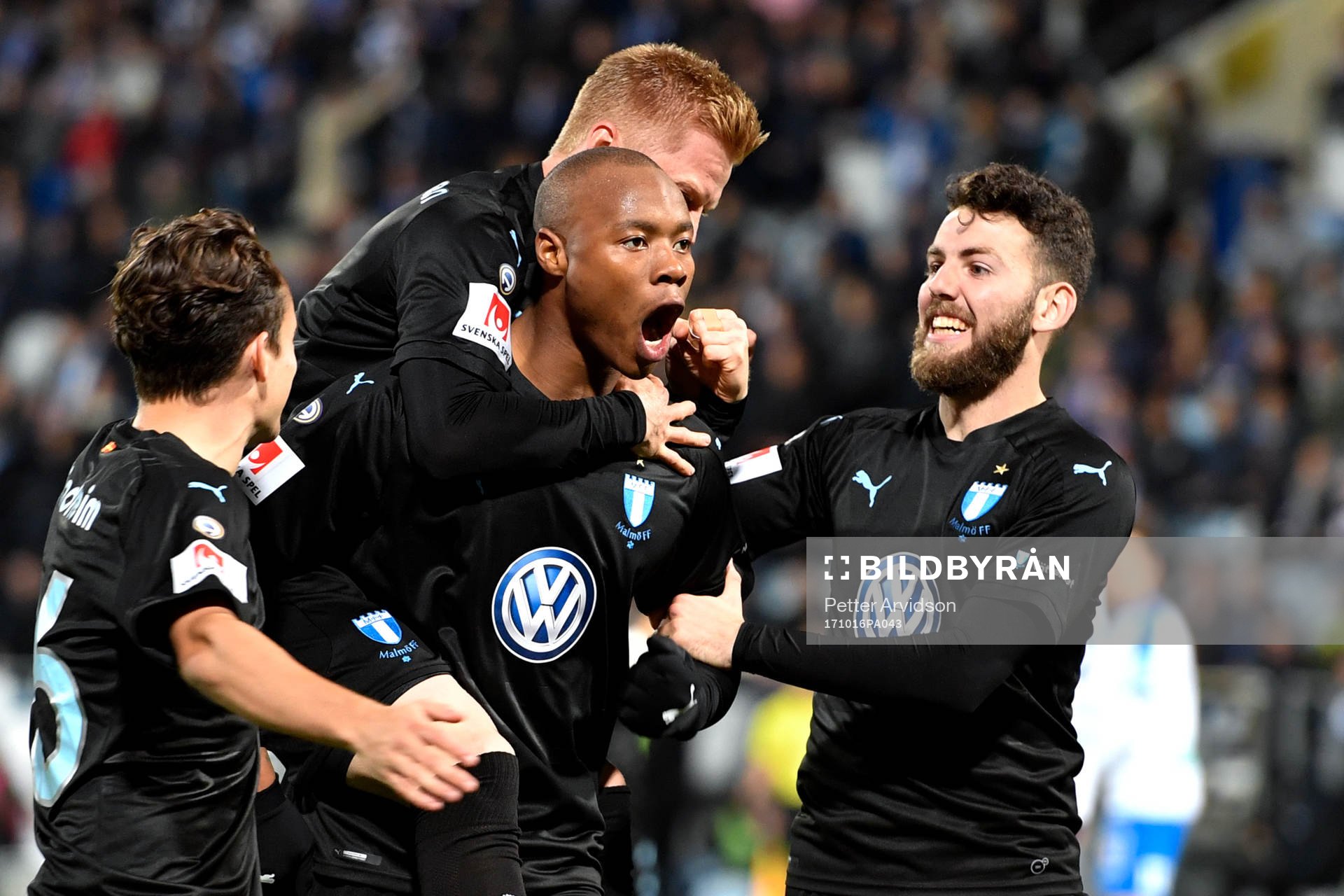 Malmö FFs Carlos Strandberg jublar