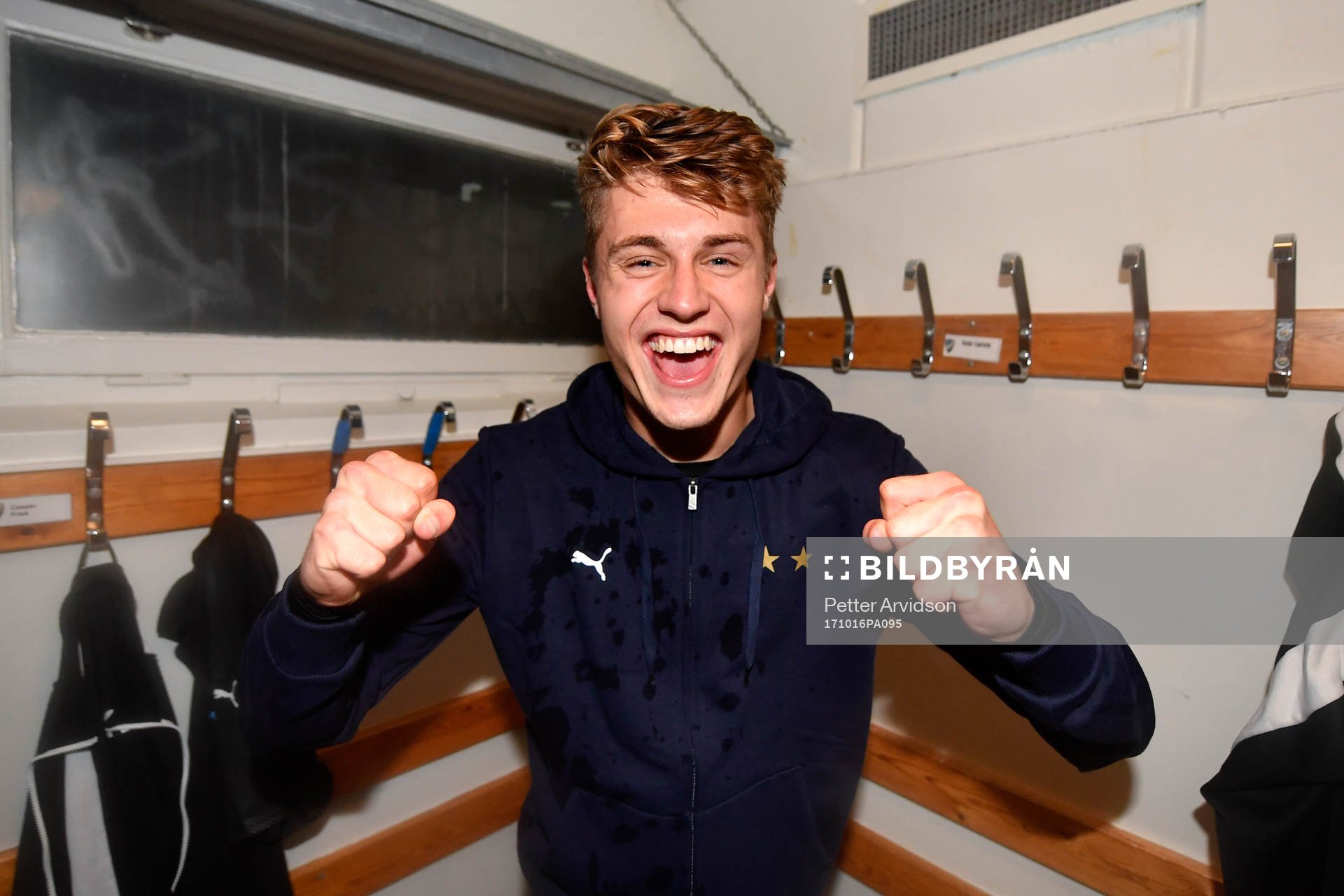 Malmö FFs Mattias Svanberg jublar