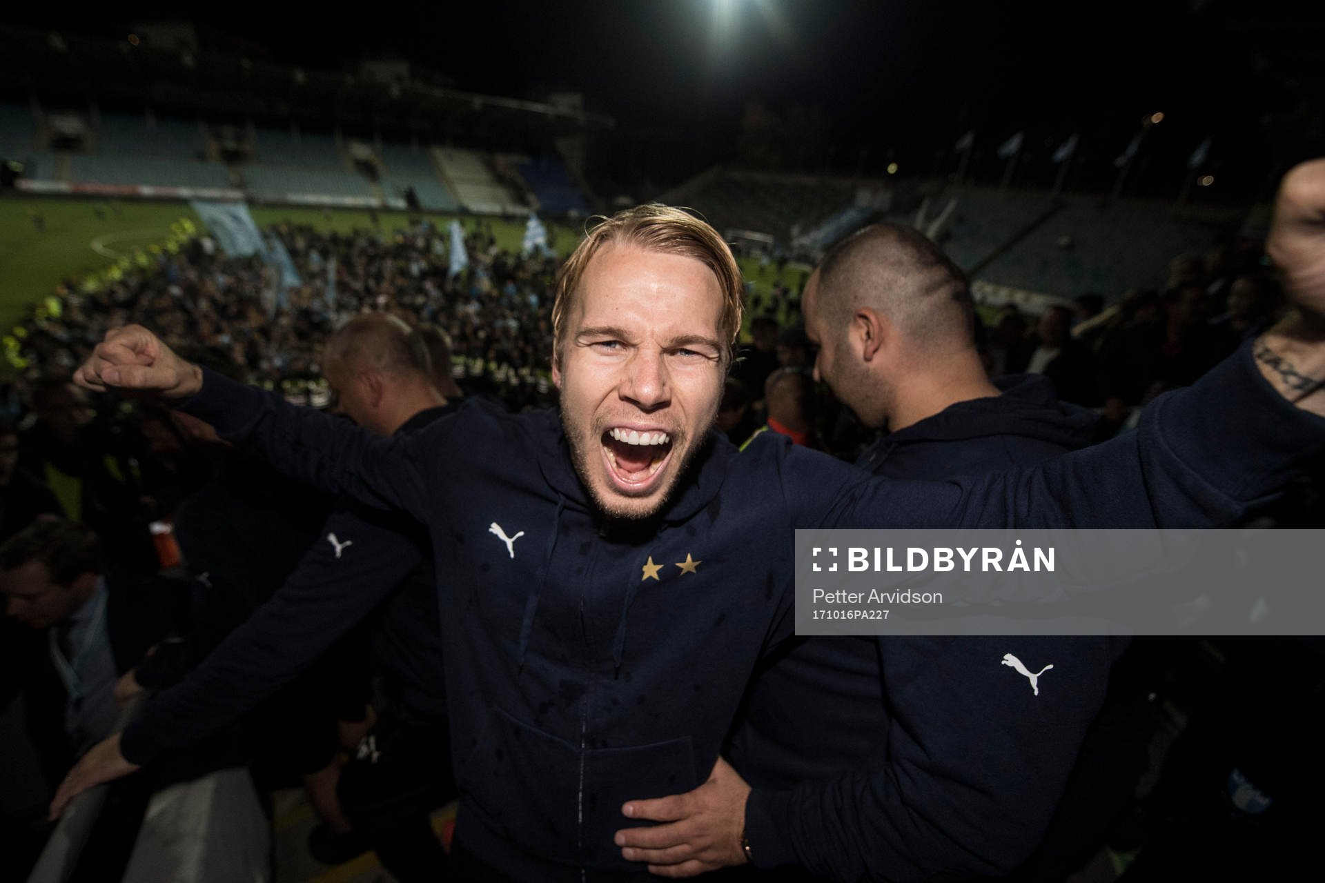 Malmö FFs Oscar Lewicki jublar