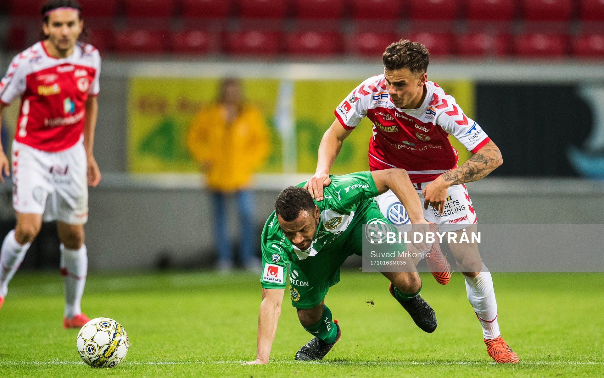 Kalmars Herman Hallberg och Hammarbys Serge-Junior