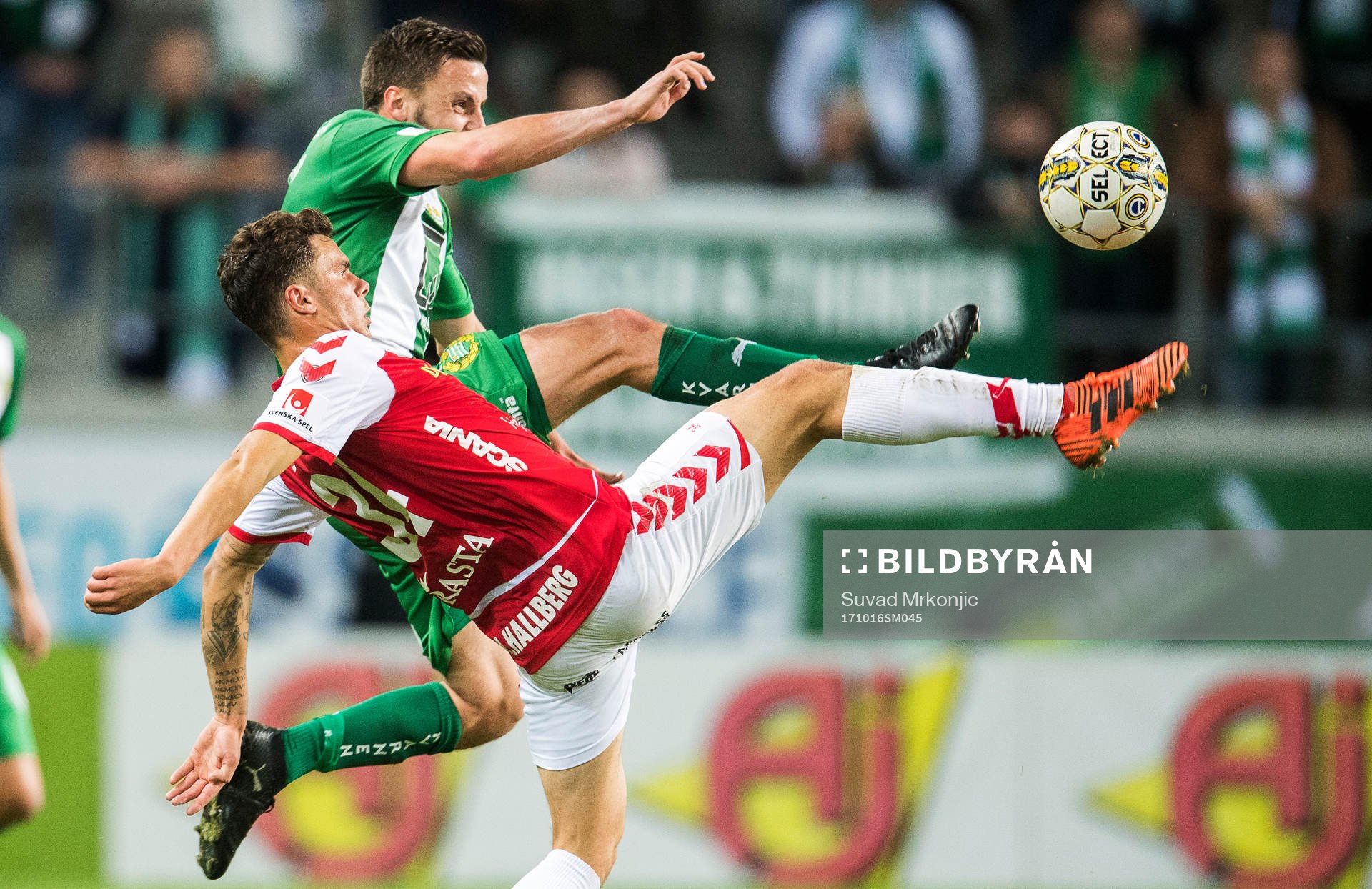 Kalmars Herman Hallberg och Hammarbys Jeppe Andersen