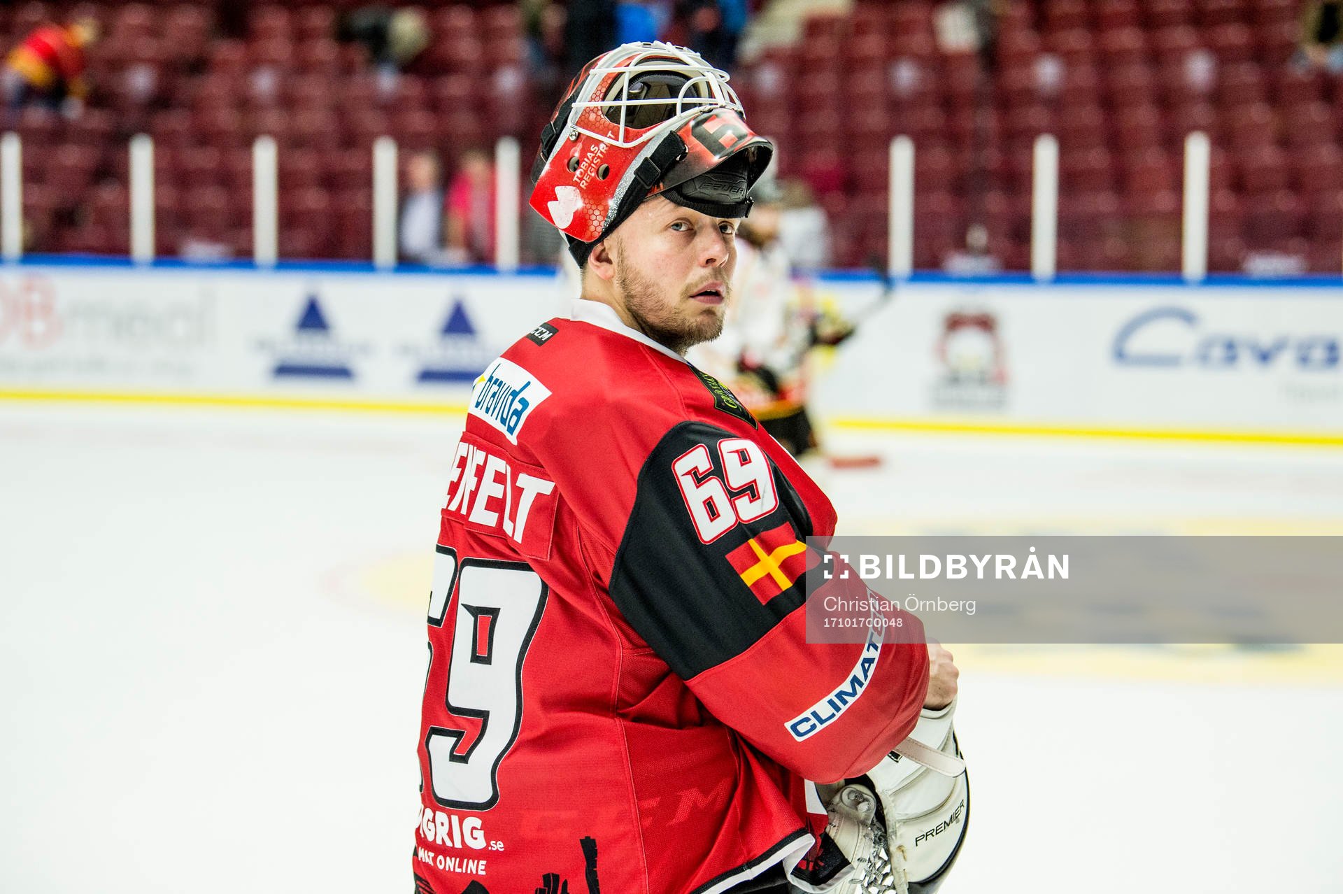 Malmö Redhawks målvakt Oscar Alsenfelt deppar