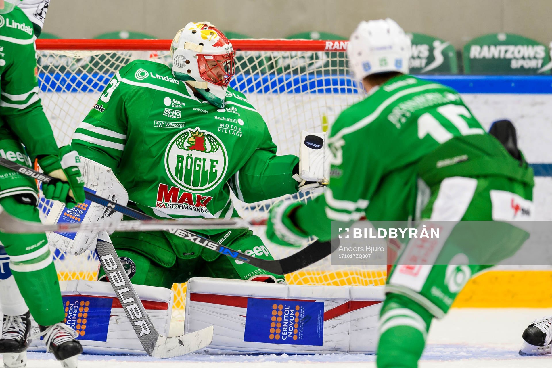 Rögles målvakt Justin Pogge