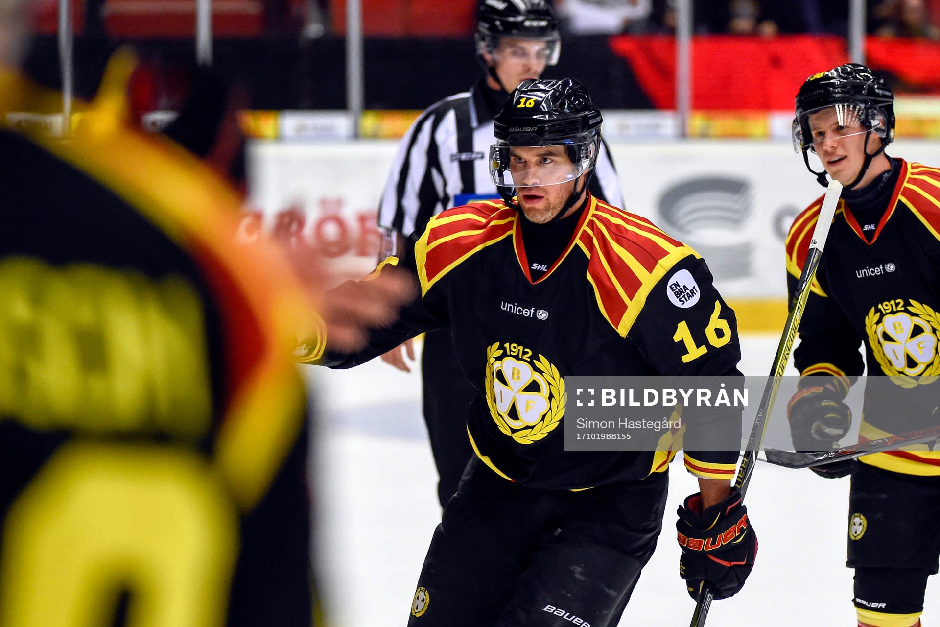 Brynäs Daniel Paille jublar