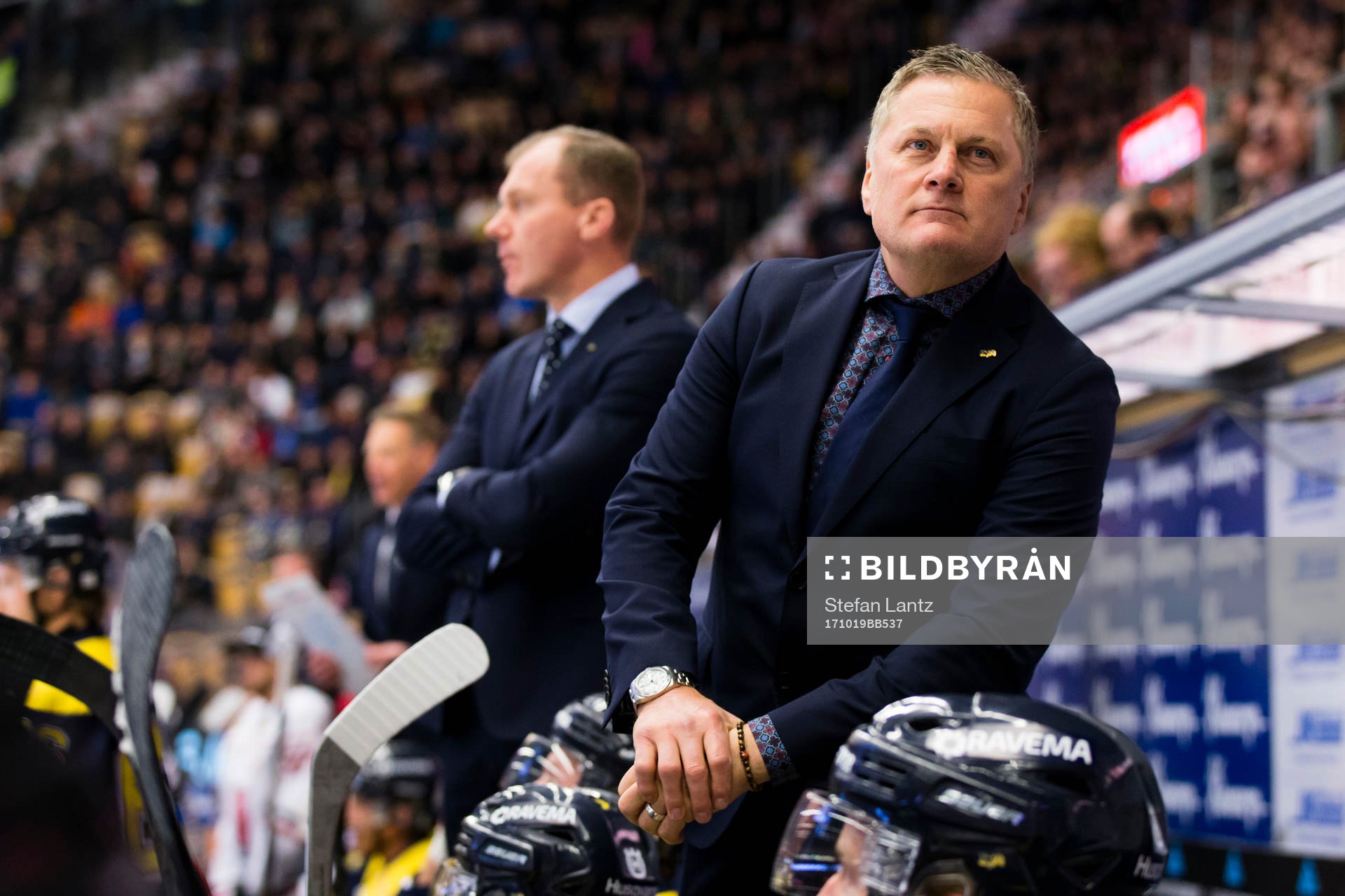 s tränare Johan Lindbom och assisterande tränare Stephan