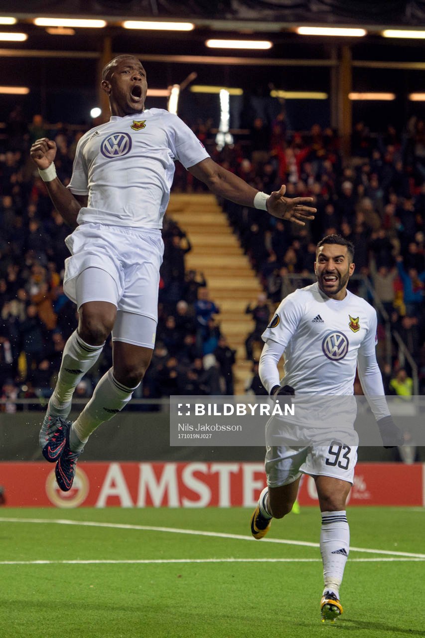 Östersunds Salisu Abdullahi Gero jublar