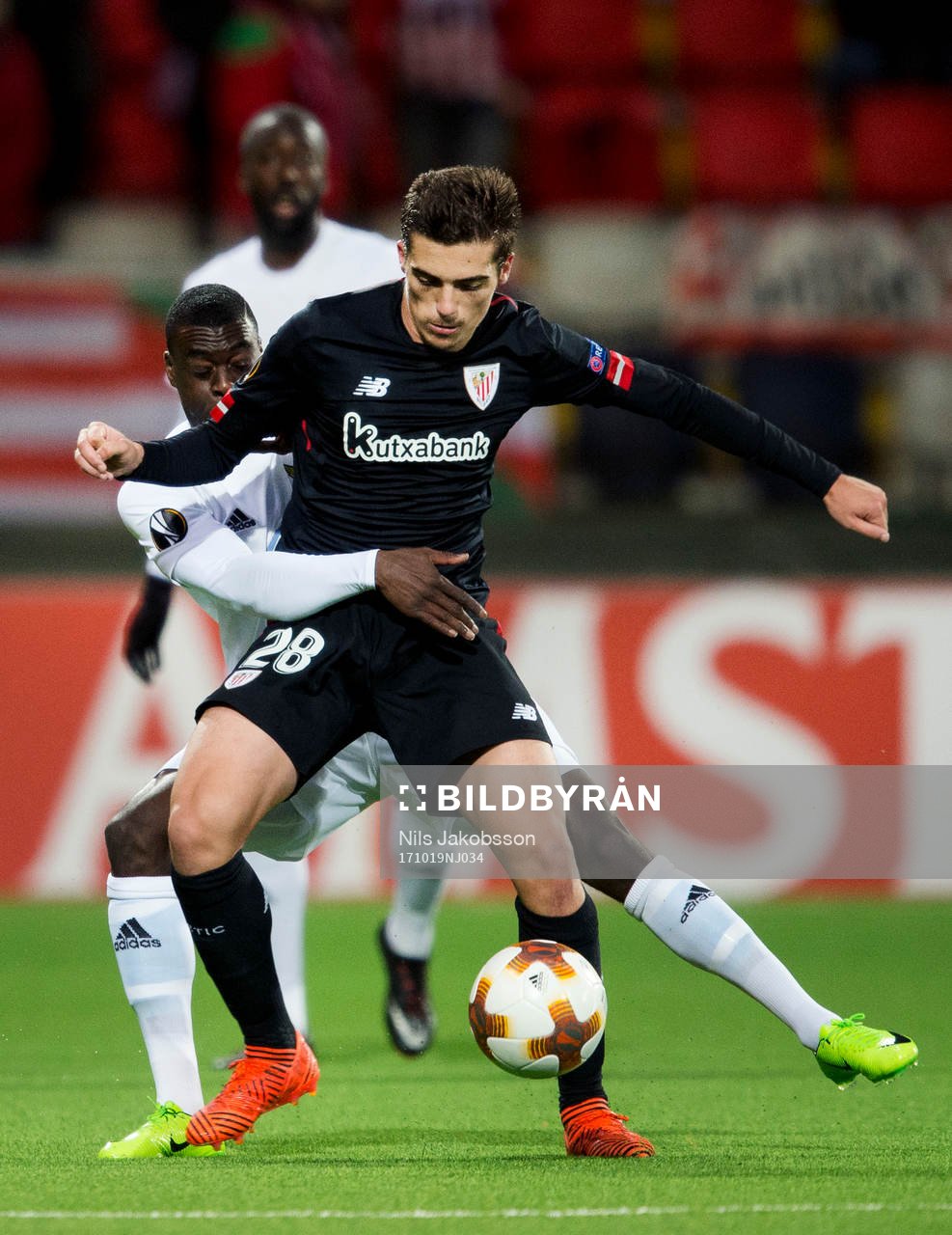 Östersunds Ken Sema och Athletic Bilbaos Inigo Cordoba
