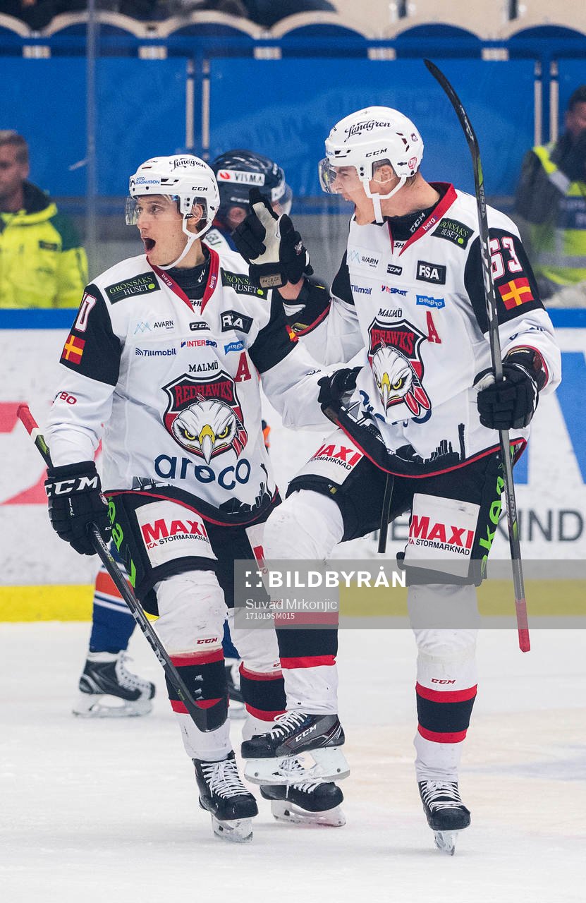Malmö Redhawks Fredrik Händemark jublar