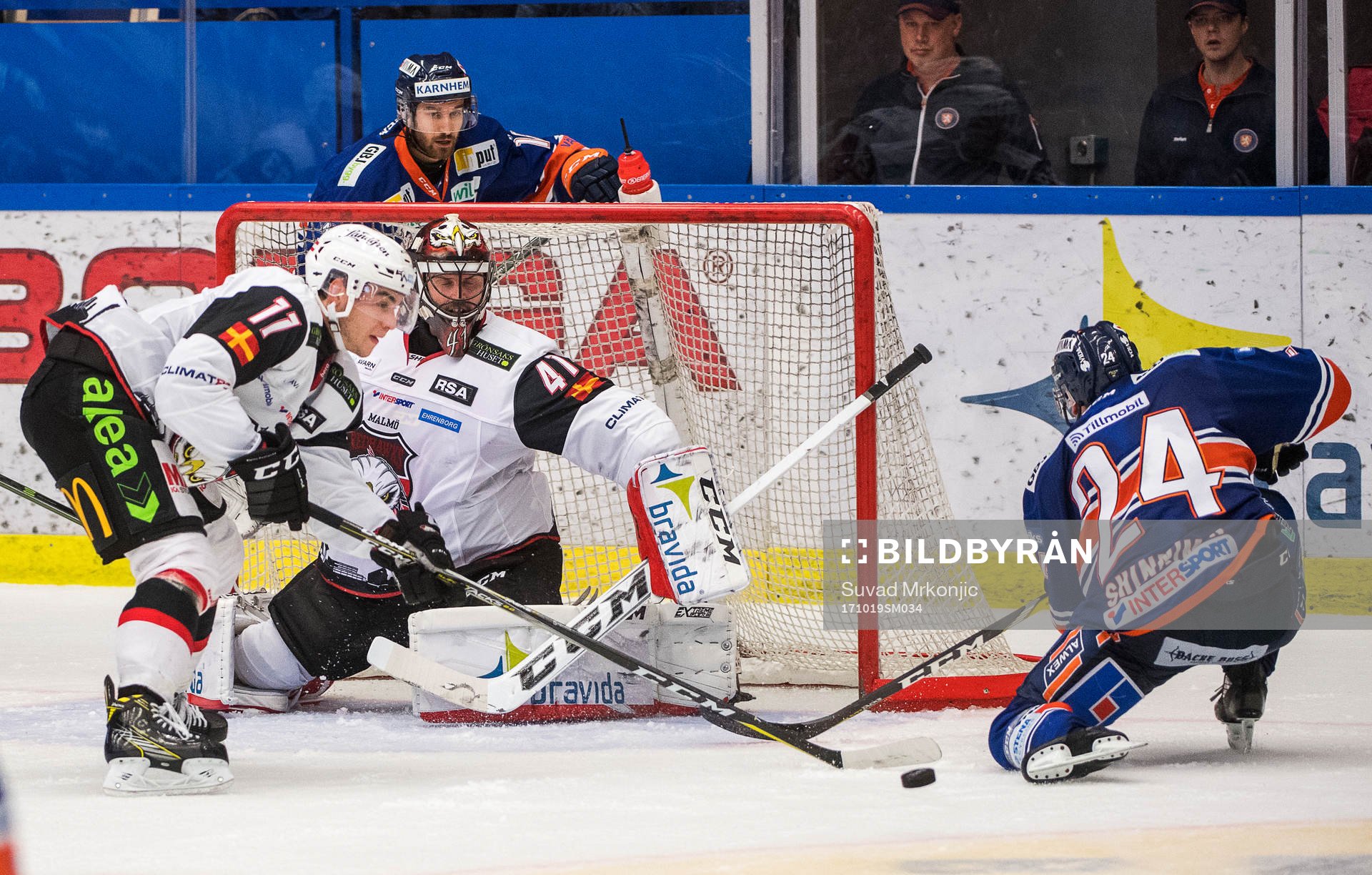 Växjös Brendan Shinnimin och Malmö Redhawks Lukas Haudum