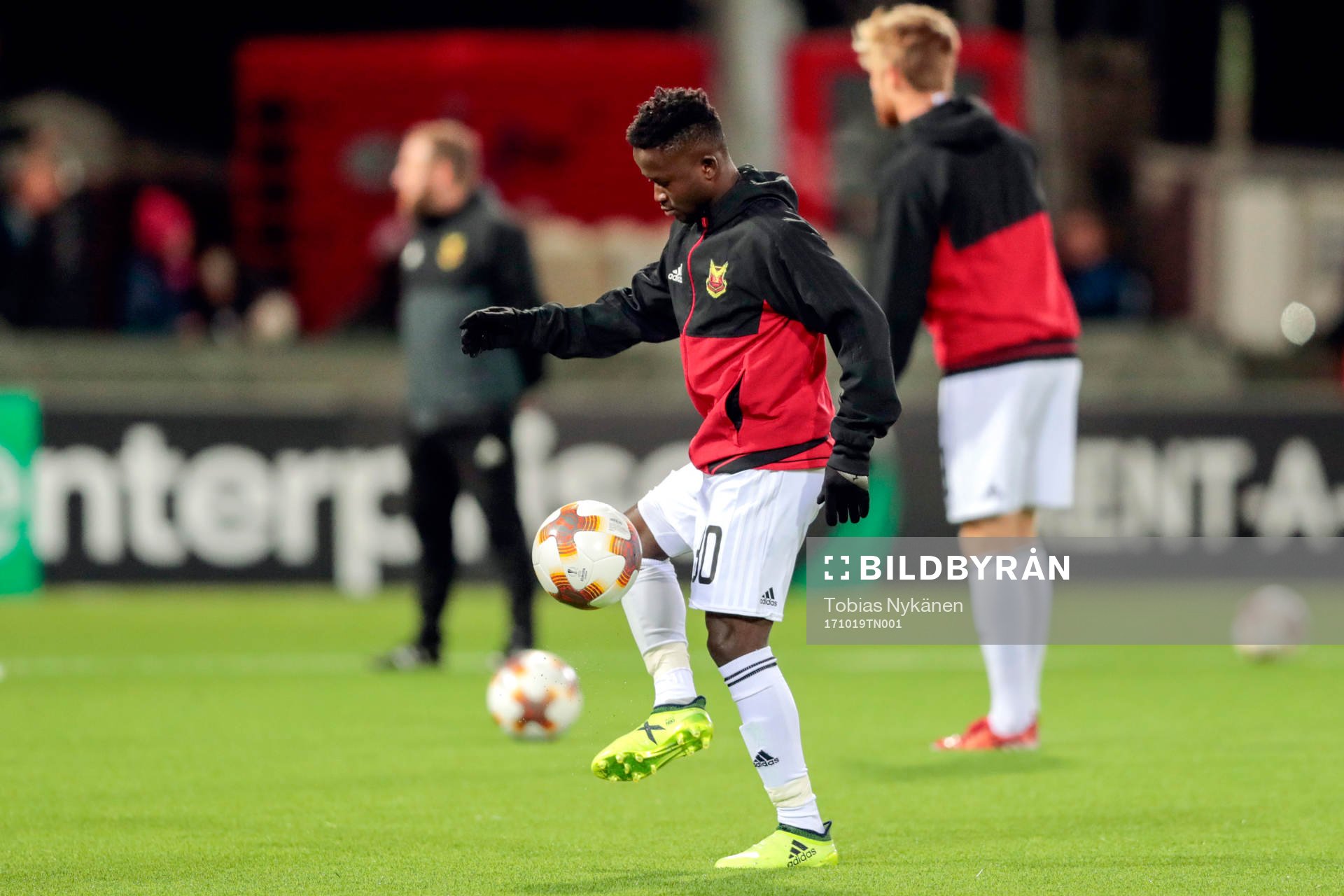 Östersunds Frank Arhin värmer upp