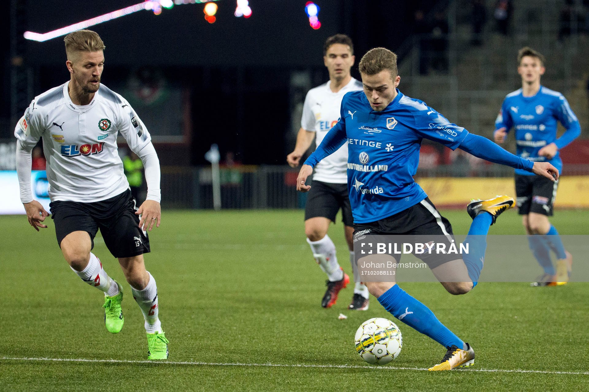 Halmstads Gabriel Gudmundsson gör 0-1