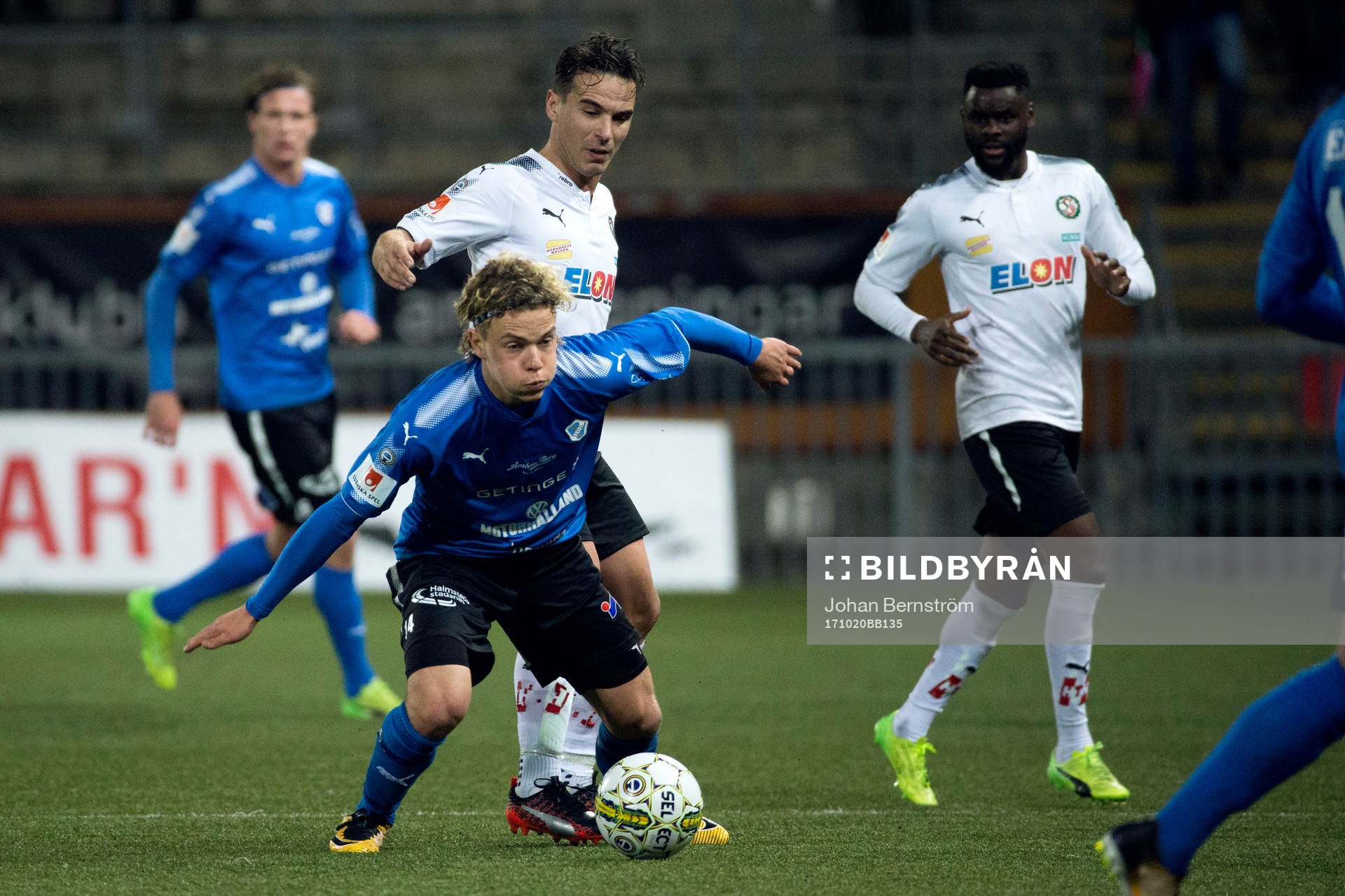 Halmstads Höskuldur Gunnlaugsson och Örebros Nordin Gerzic