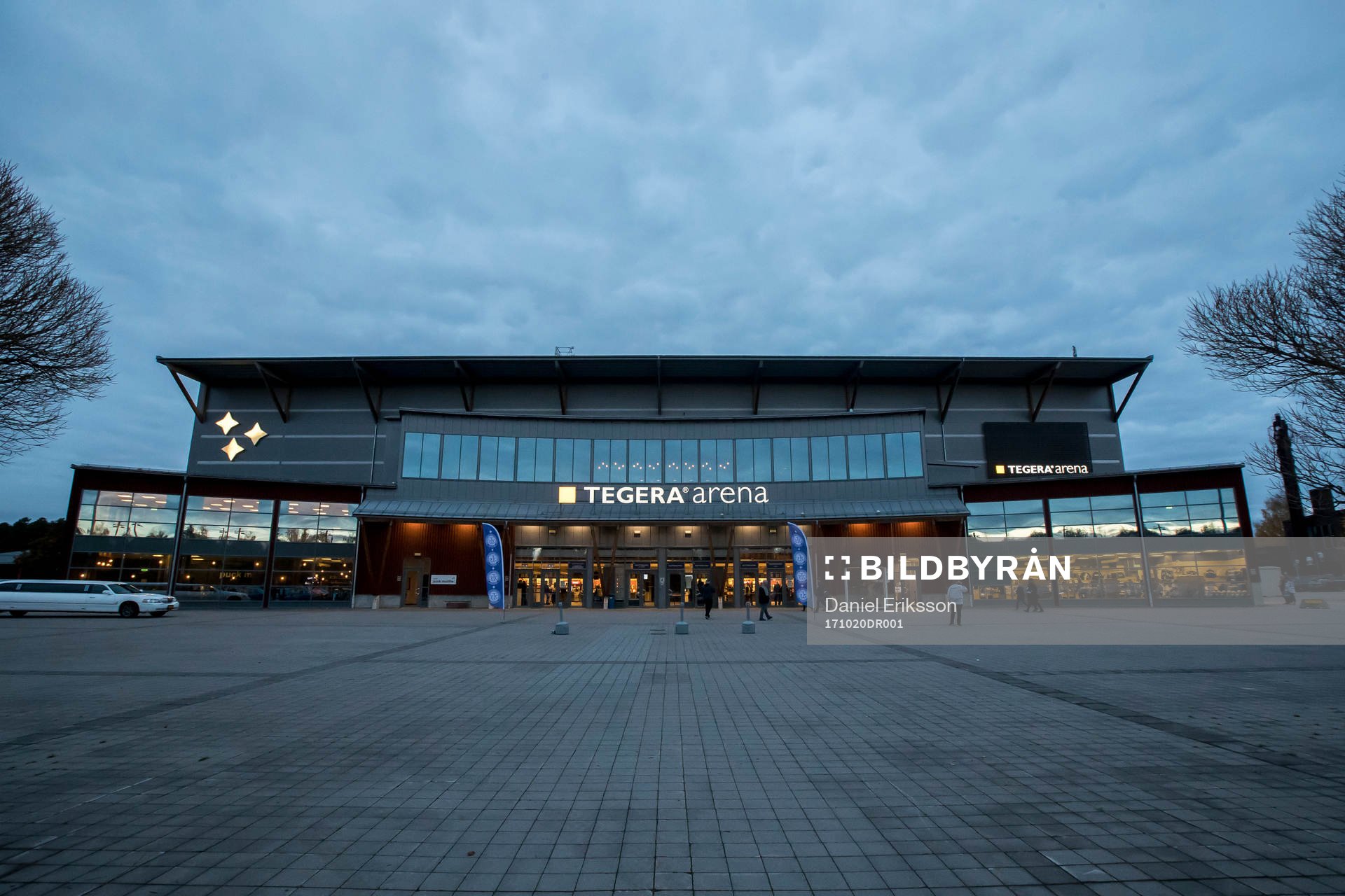 Tegera Arena innan ishockeymatchen i hockeyallsvenskan