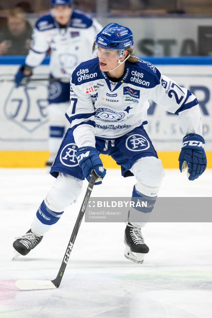 Leksands Anton Karlsson  på värmningen innan