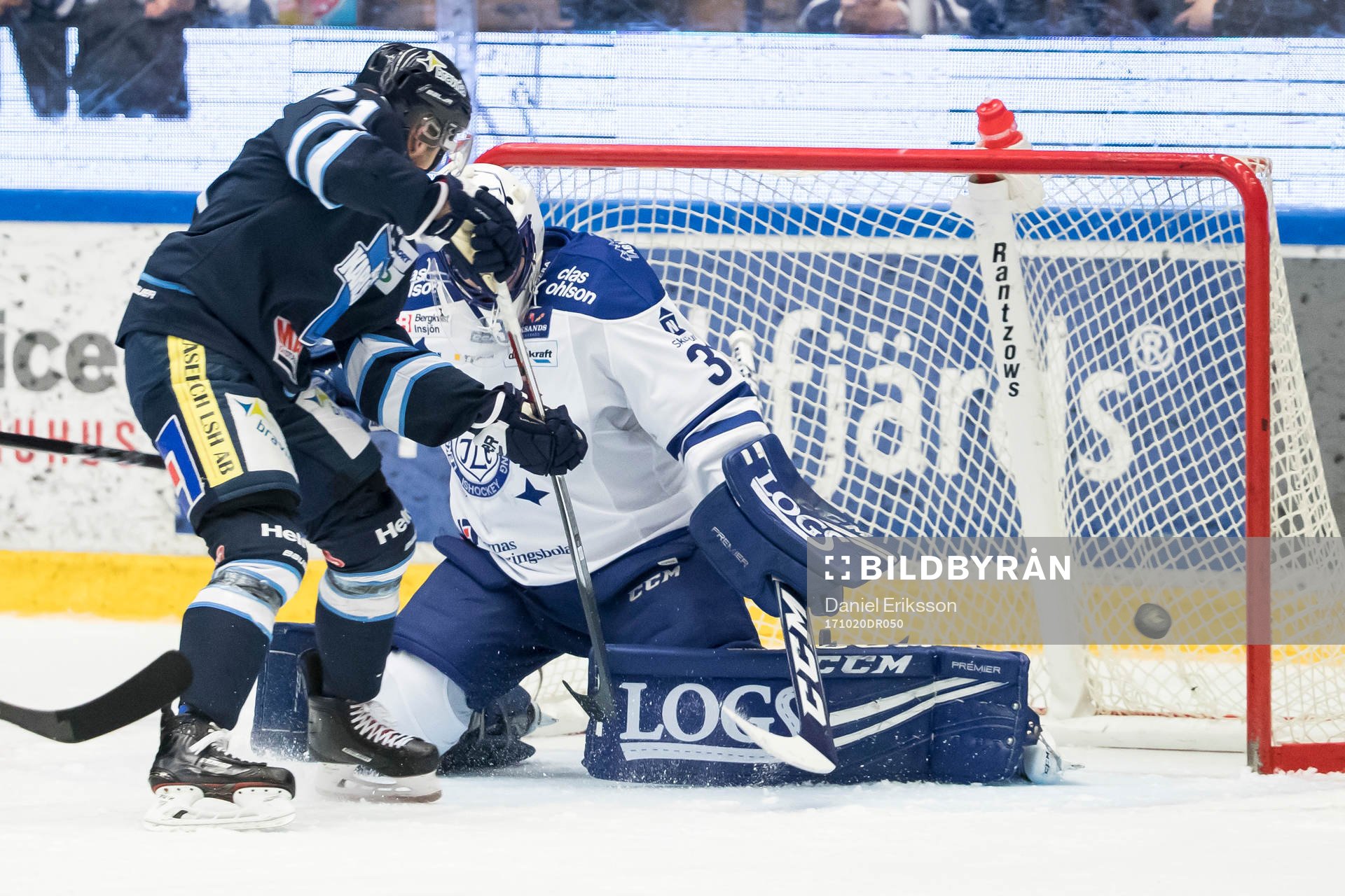 chans för Karlskogas Gustaf Thorell framför Leksands