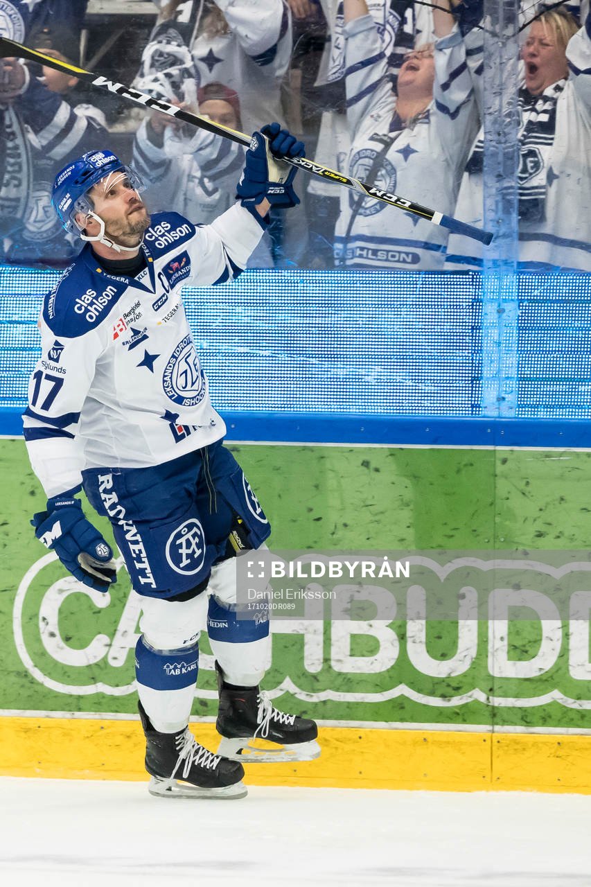 Leksands Jesper Ollas jublar