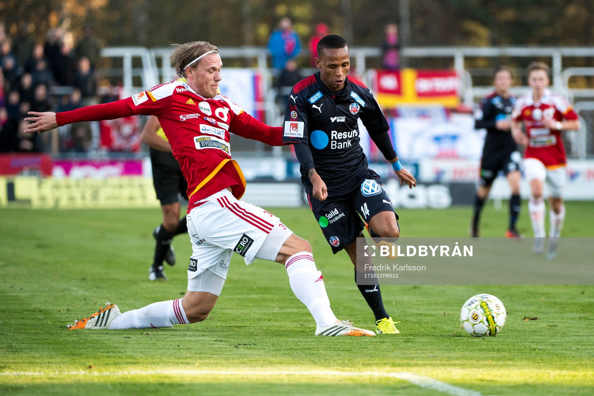 Degerfors Hampus Zackrisson och Helsingborgs Bradley