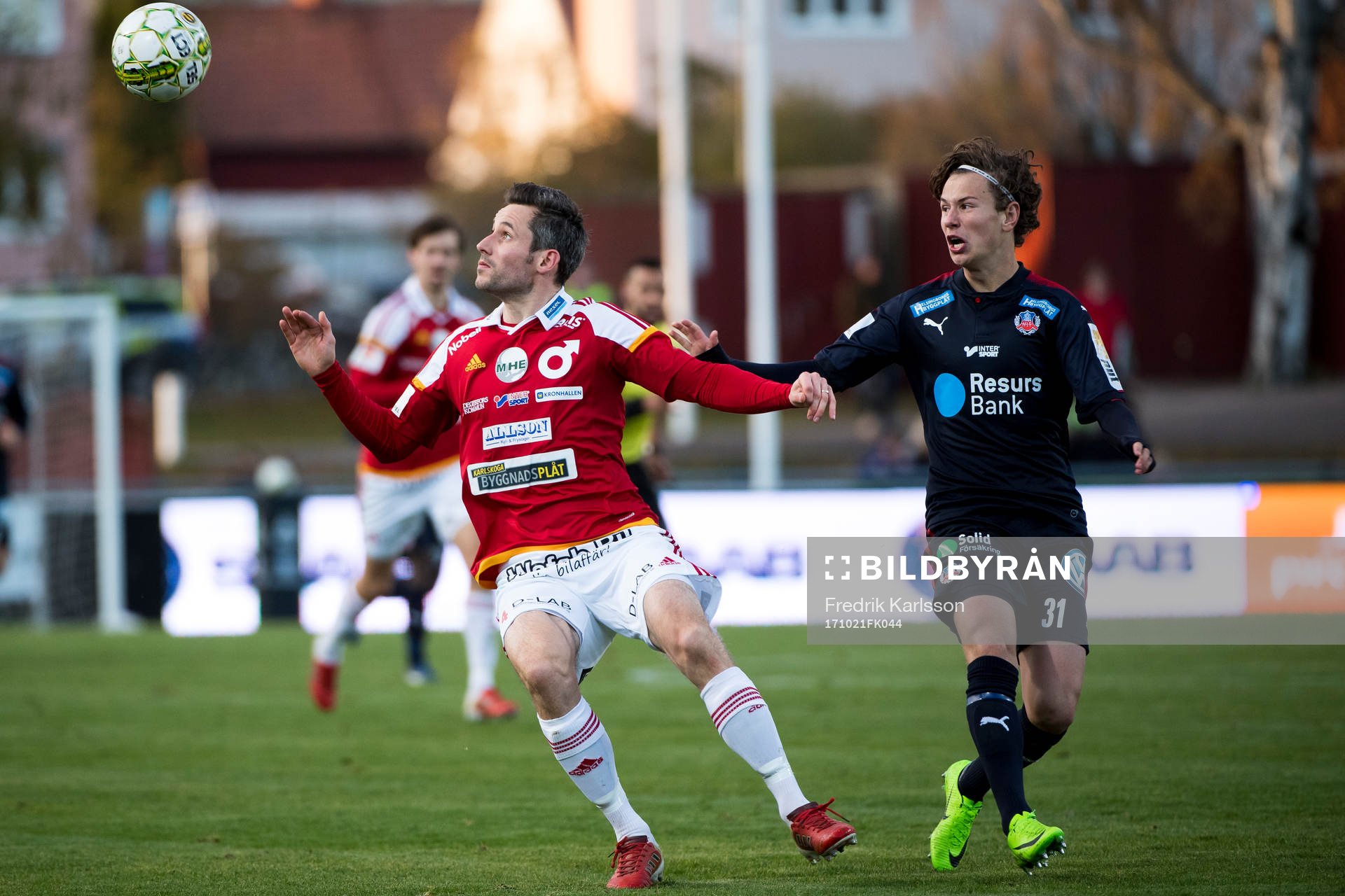 Degerfors Marcus De Bruin och Helsingborgs Alex Timossi