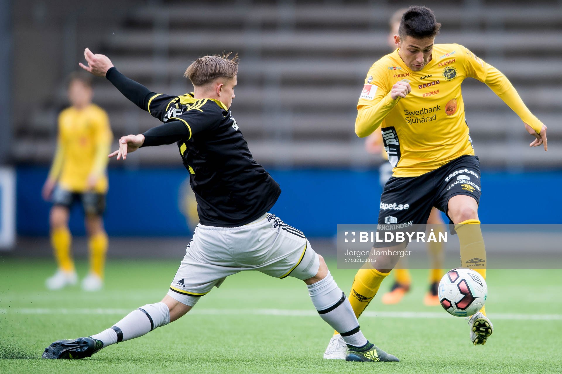 Elfsborgs Aleksandar Ceganjac tar sig förbi AIK’s Filip