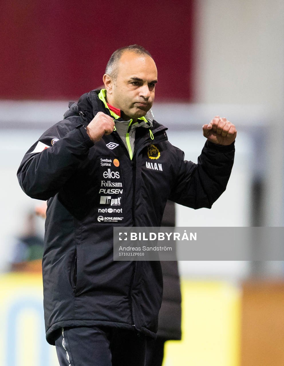 Elfsborgs tränare Jan Mian jublar