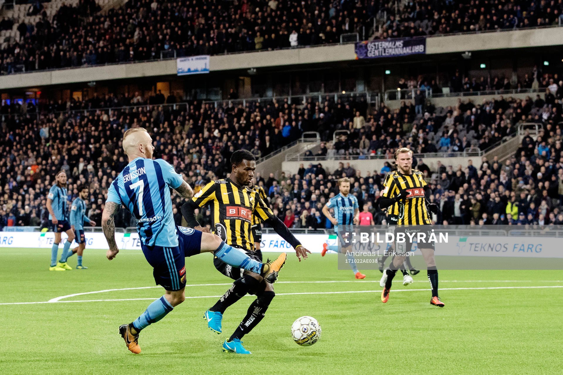 Djurgårdens Magnus Eriksson och Häckens Mohammed