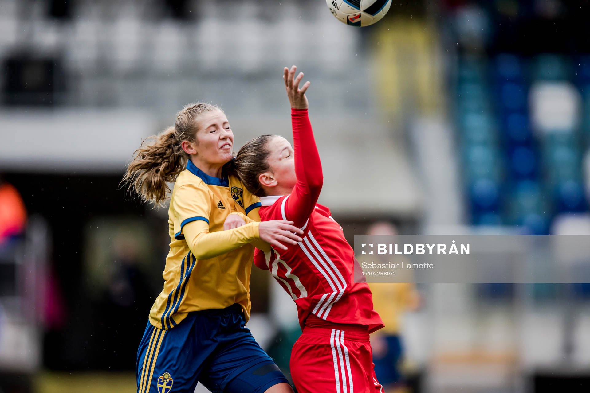 Sveriges Wilma Ljung Klingwall och Rysslands Tatiana Petrova