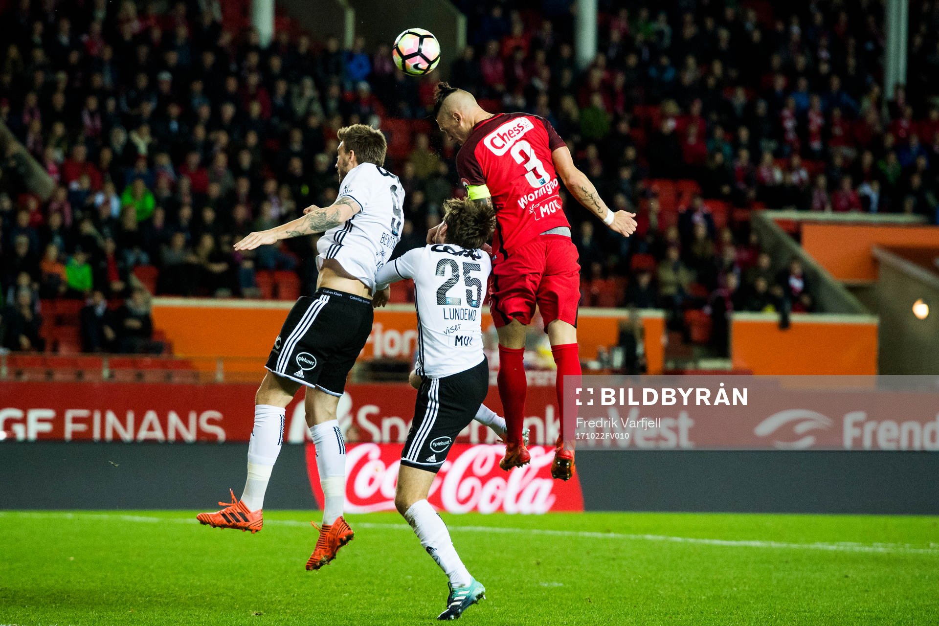 Nicklas Bendtner and Marius Lundemo of Rosenborg and Vito