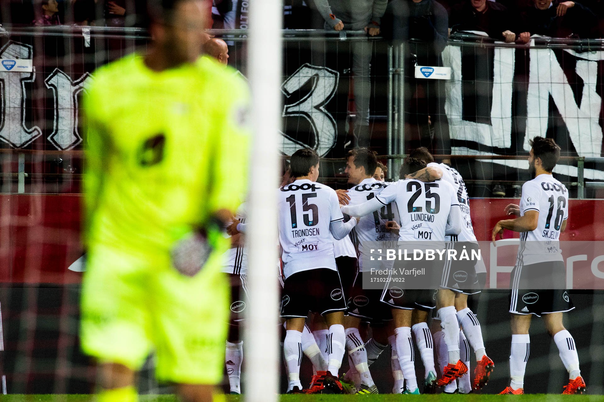 Rosenborg players celebrate 1-0