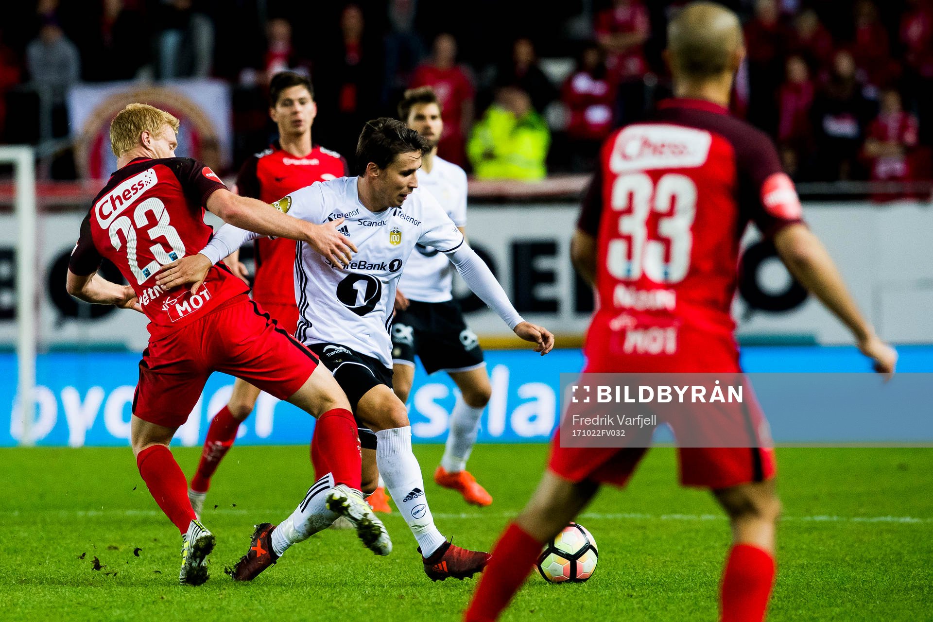 Sivert Heltne Nilsen of Brann and Anders Trondsen of