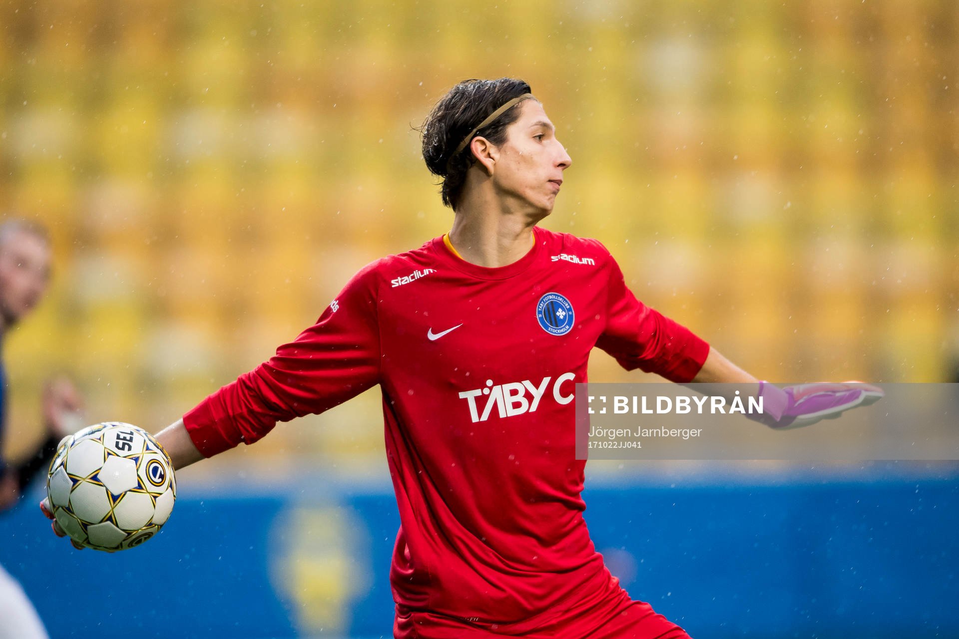 Täbys målvakt Jonatan Åsén