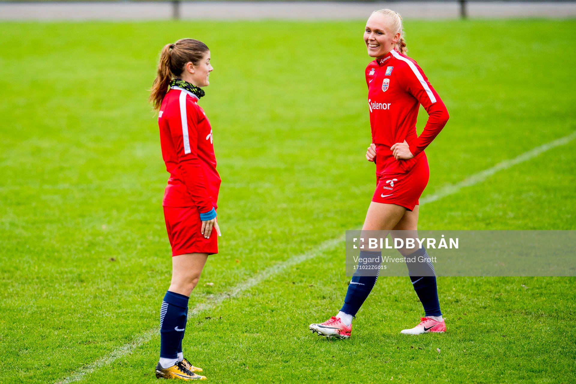 Maren Mjelde and Maria Thorisdottir of Norway