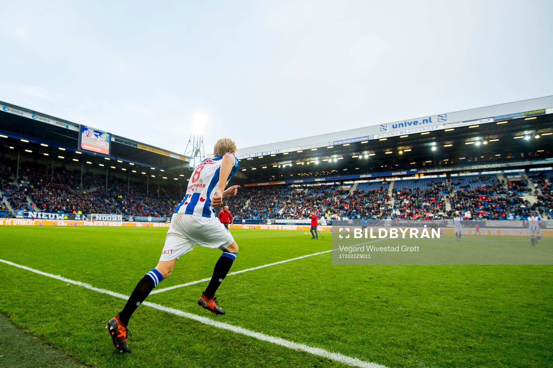 Morten Thorsby of Heerenveen enters the pitch for the
