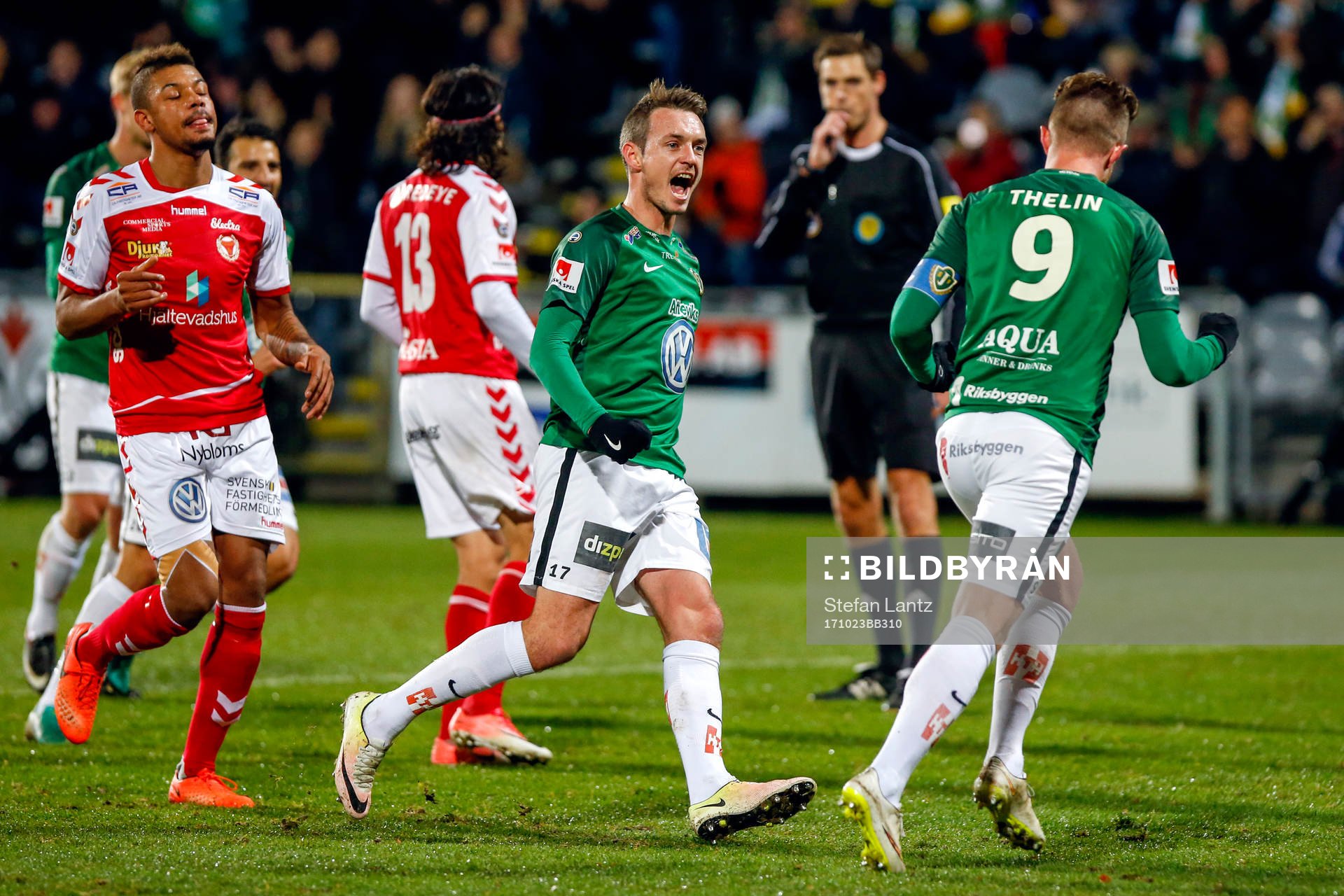 Jönköpings Daryl Smylie och Tommy Thelin jublar