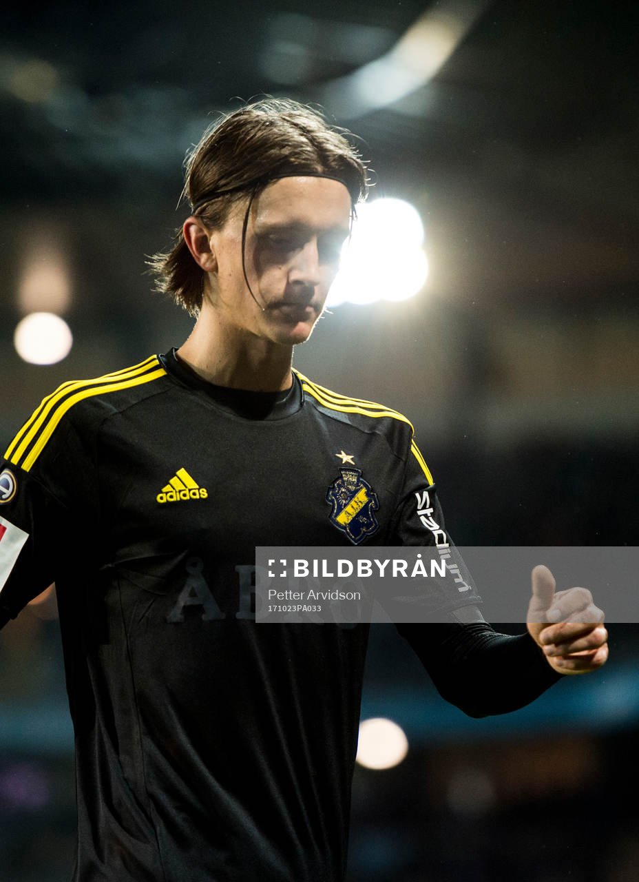 s Kristoffer Olsson deppar