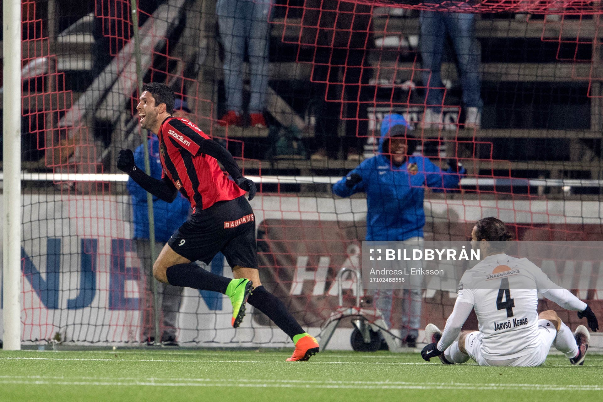 Brommapojkarnas Luca Gerbino Polo jublar