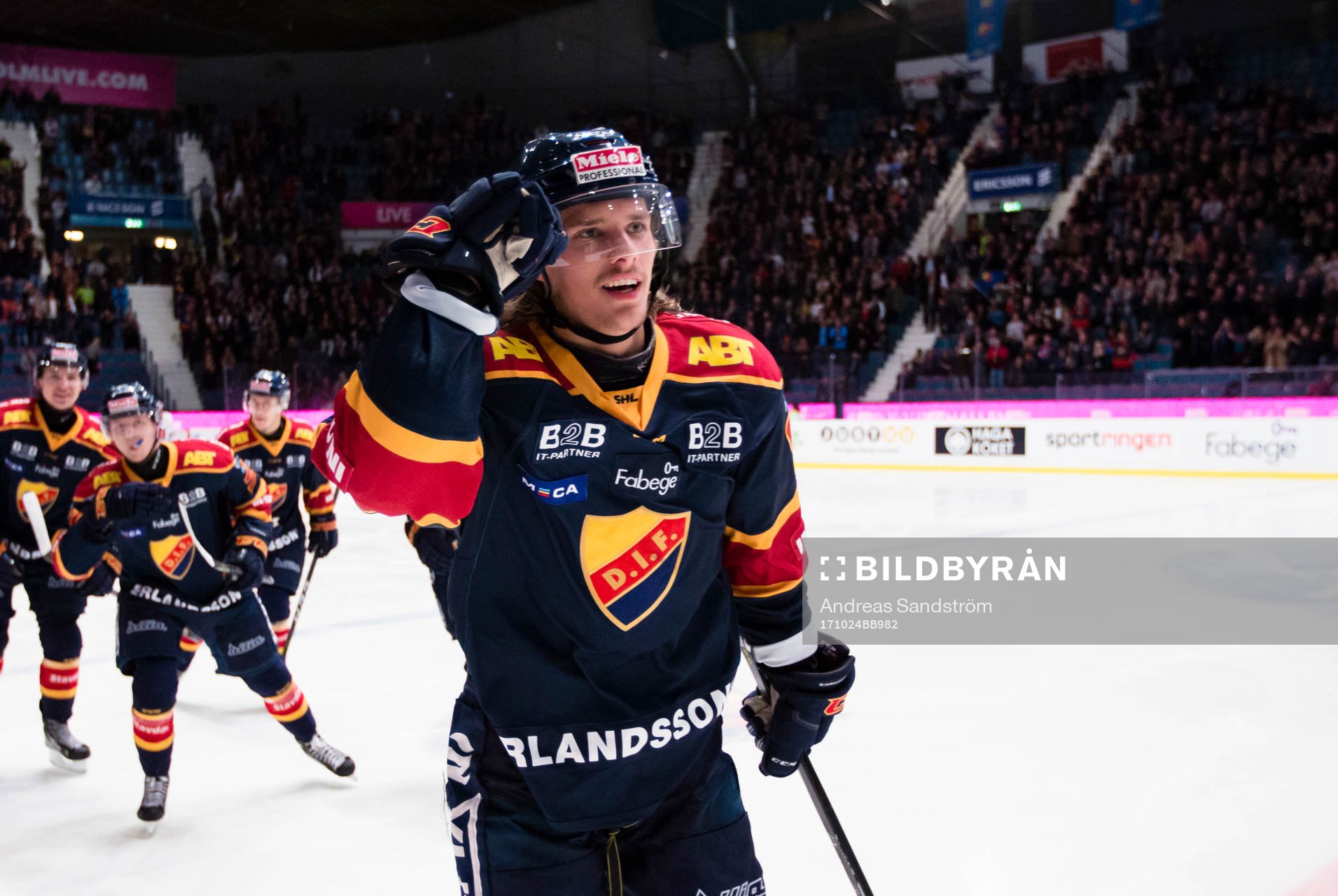 Djurgårdens Axel Jonsson Fjällby jublar