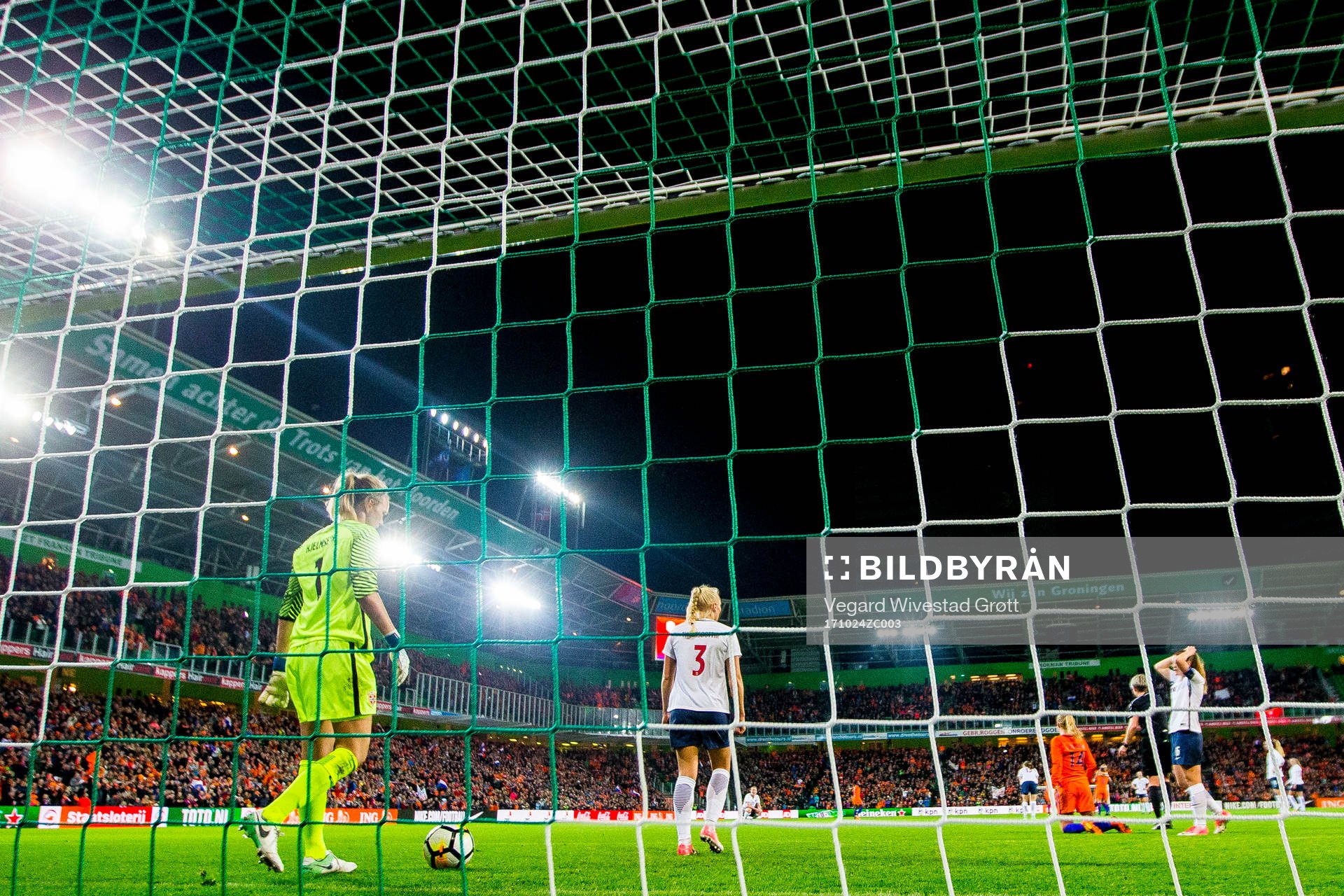 Goalkeeper Ingrid Hjelmseth, Maria Thorisdottir and Maren