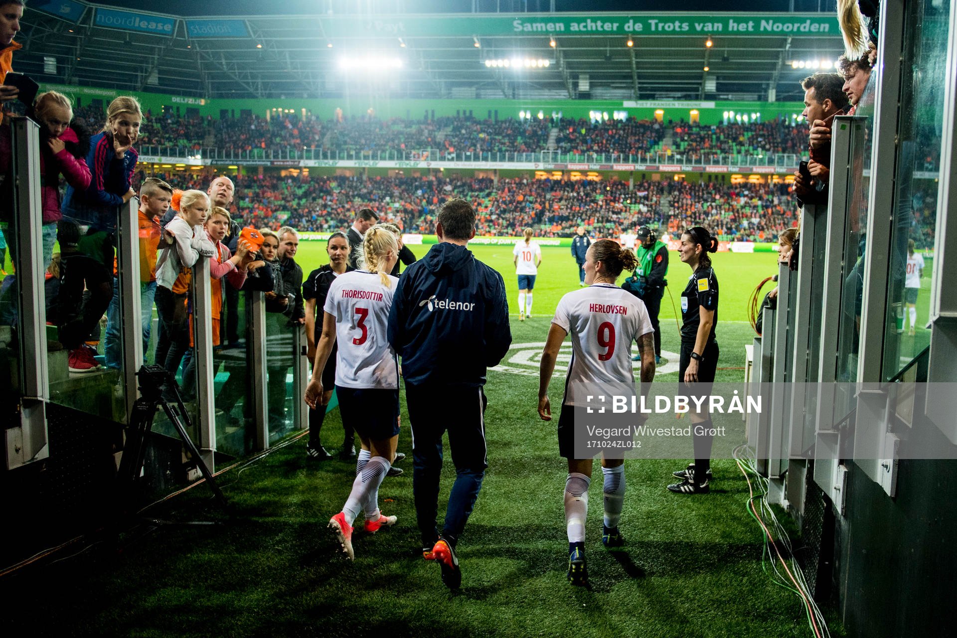 Maria Thorisdottir and Isabell Herlovsen of Norway