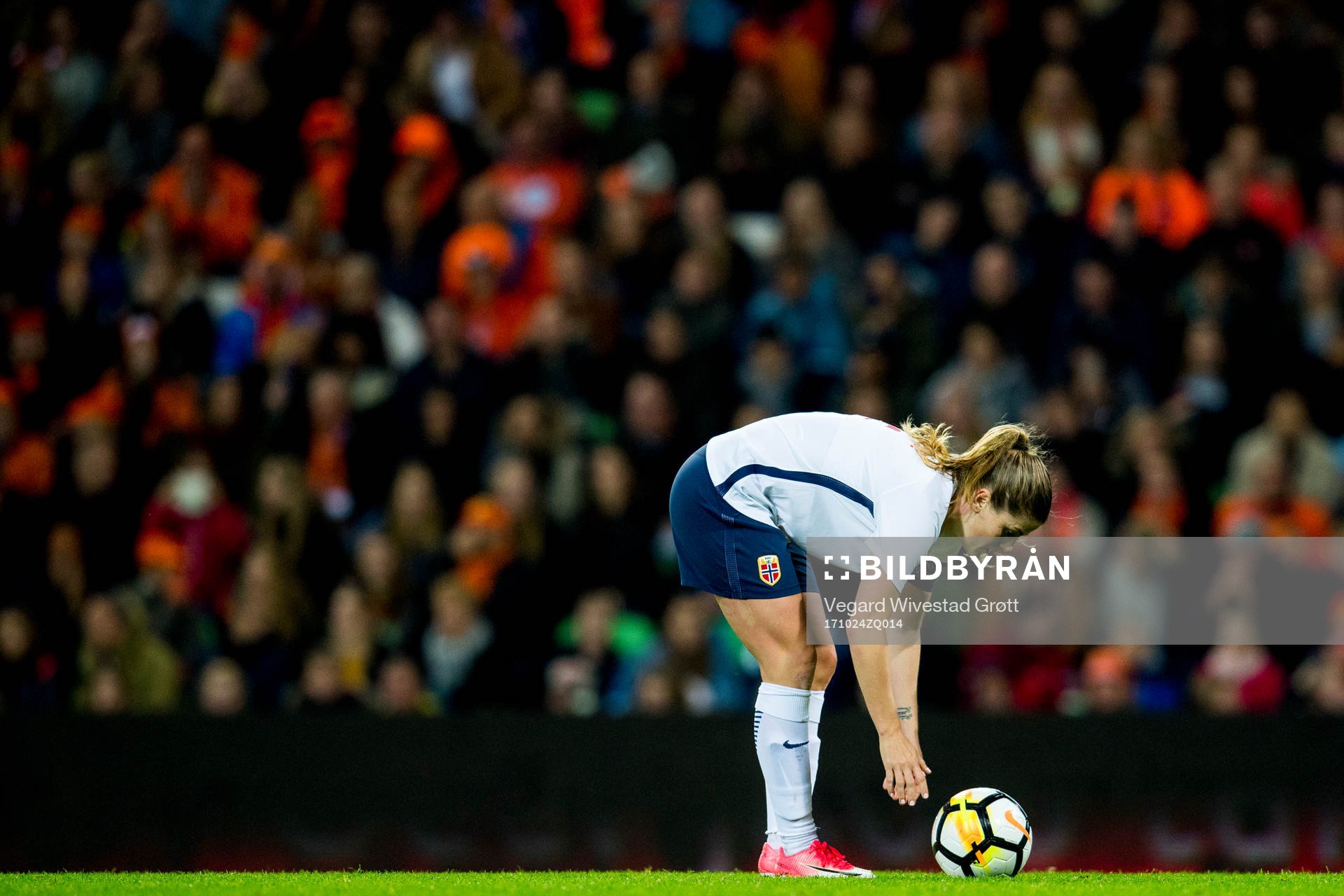Maren Mjelde of Norway prepares to take a penalty kick