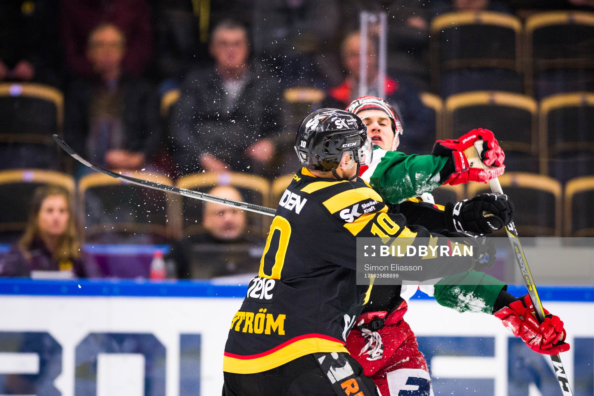 Skellefteås Joakim Lindström och Moras Matt Bailey