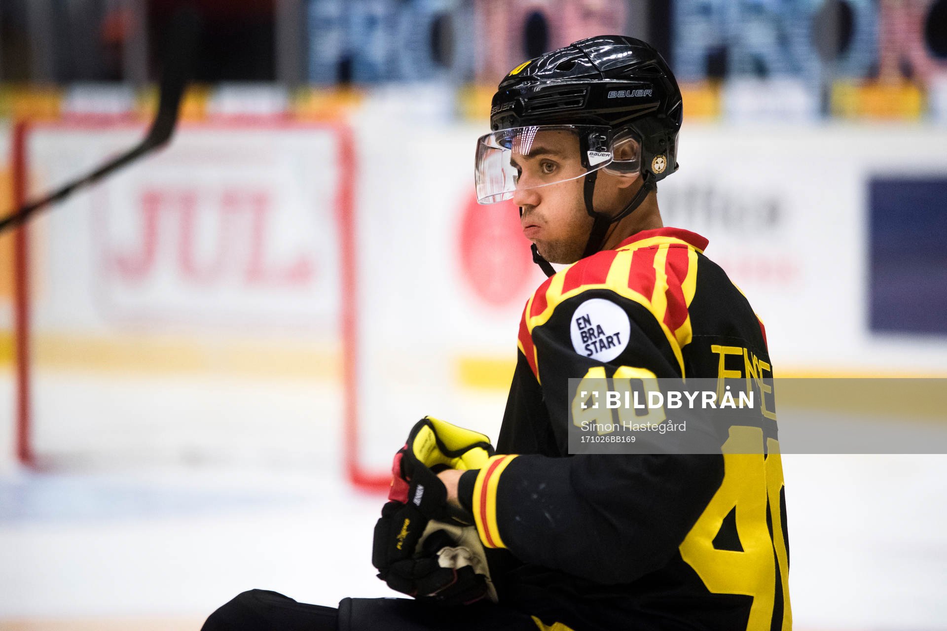 Brynäs Jesper Jensen före ishockeymatchen i SHL mellan