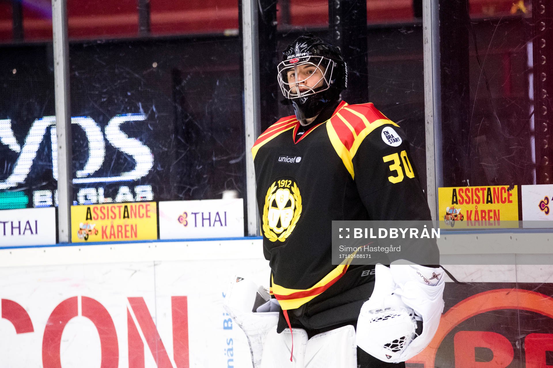 Brynäs målvakt Samuel Ersson före ishockeymatchen i SHL