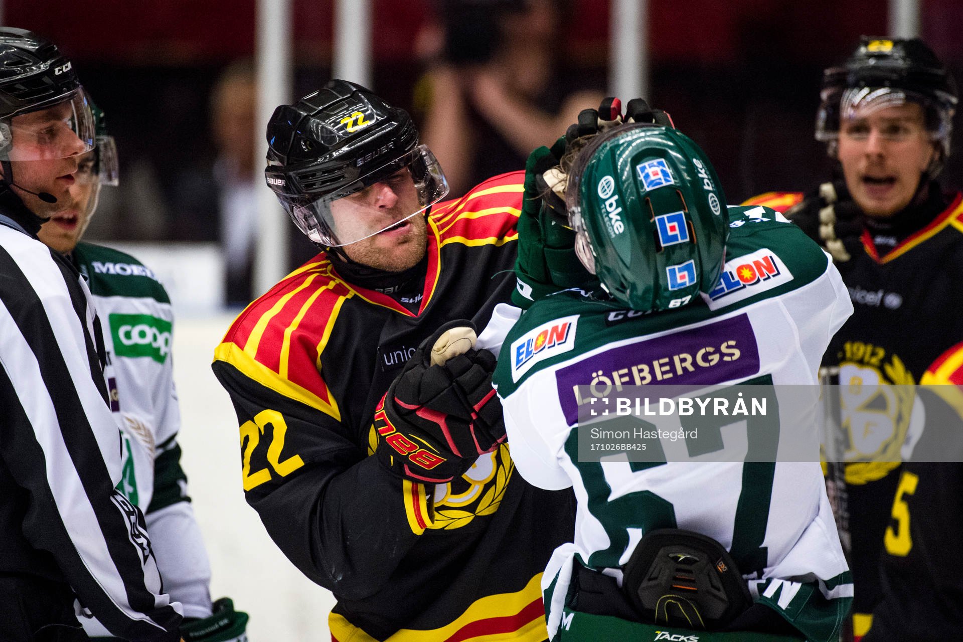 Brynäs Jörgen Sundqvist i bråk med Färjestads