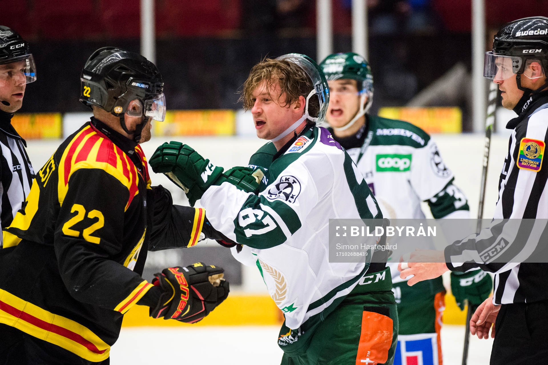 Brynäs Jörgen Sundqvist i bråk med Färjestads
